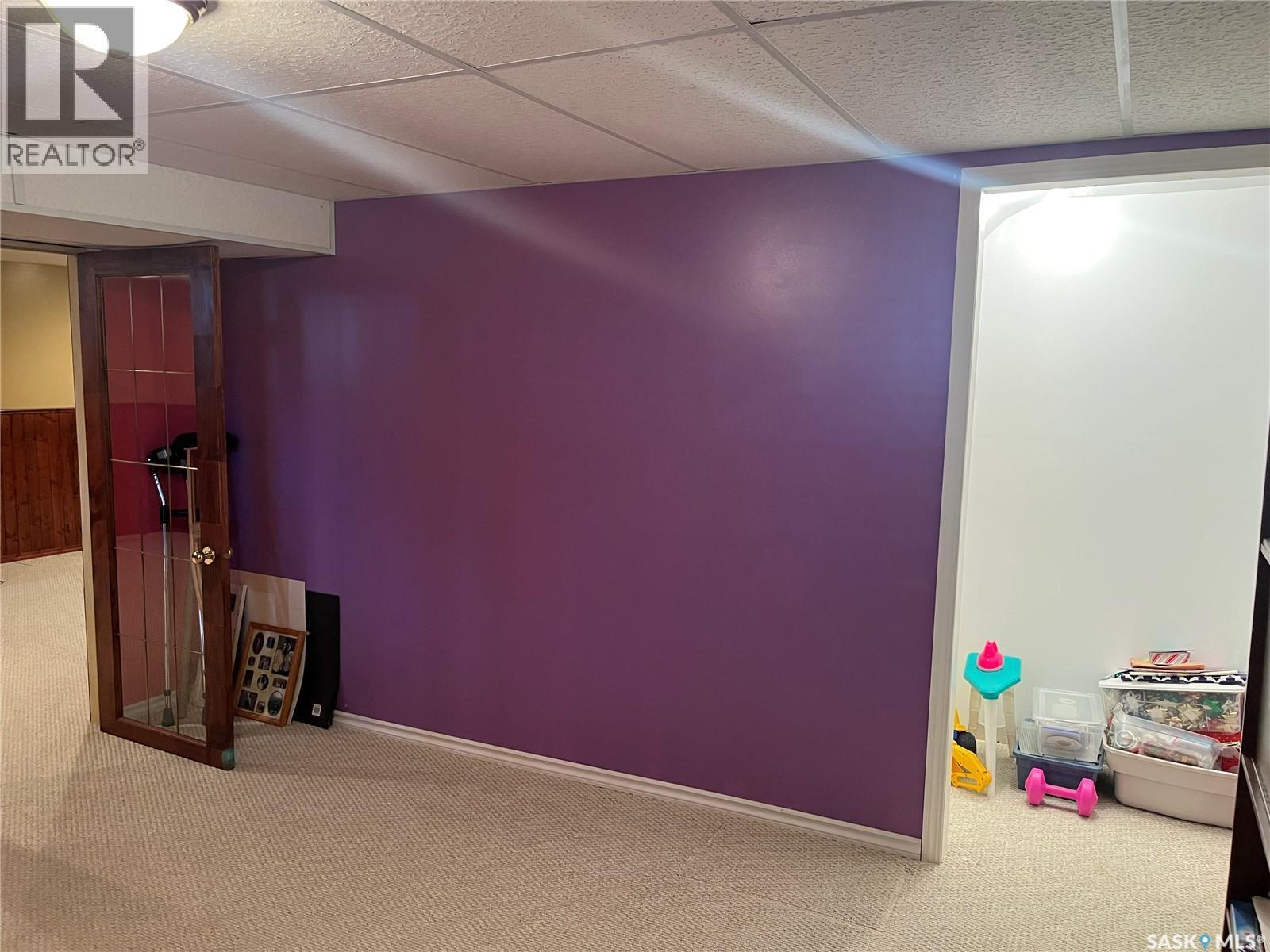 42 7Th Street Ne, Wadena, SK - Indoor