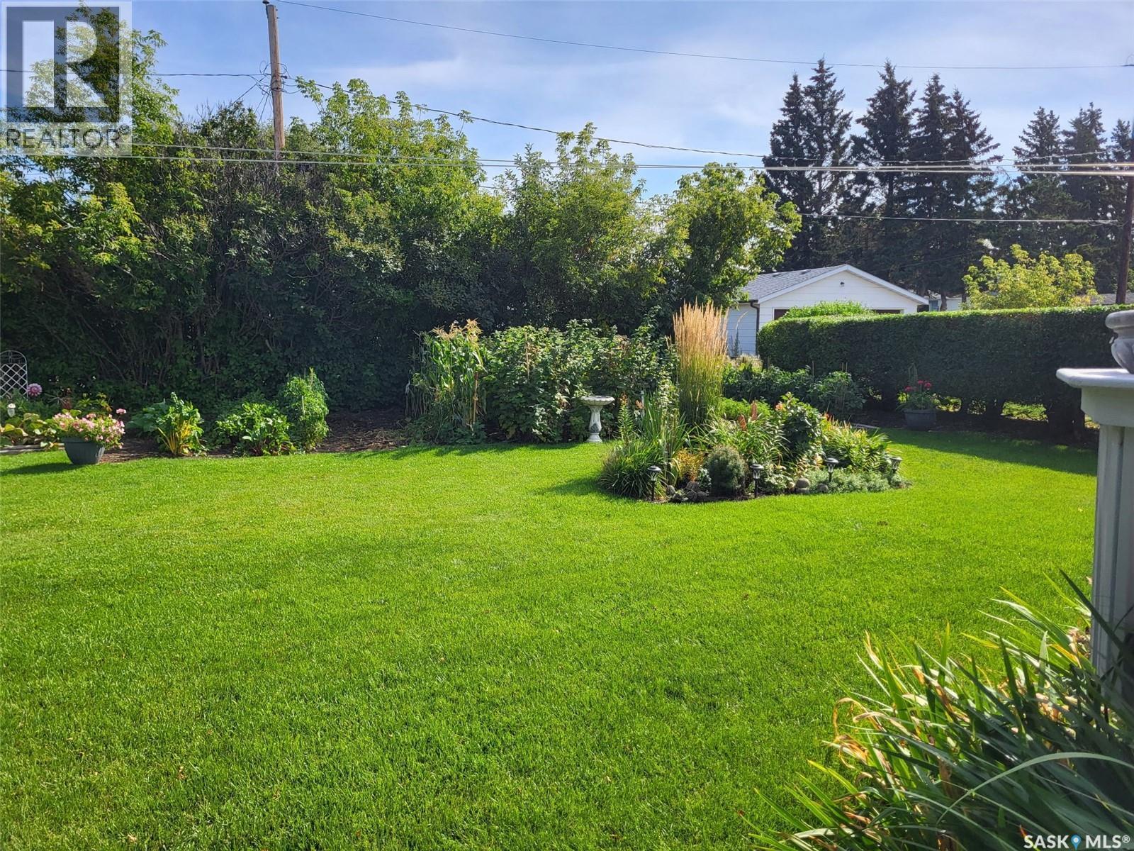 42 7Th Street Ne, Wadena, SK - Outdoor