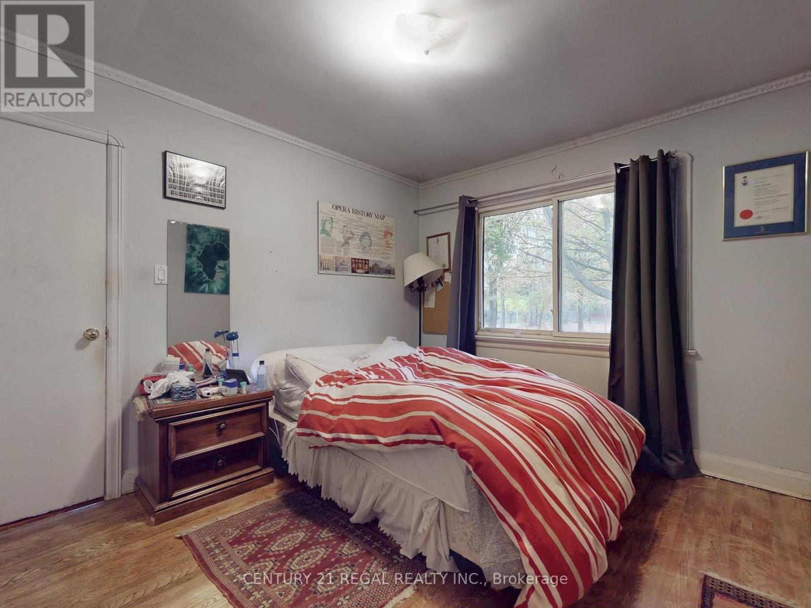 20 West Hill Drive, Toronto, ON - Indoor Photo Showing Bedroom