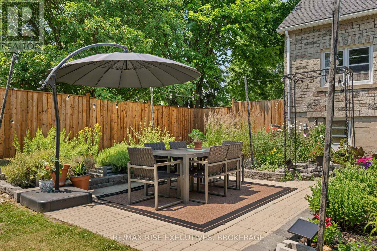 320 Dundas Street W, Greater Napanee (Greater Napanee), ON - Outdoor With Deck Patio Veranda