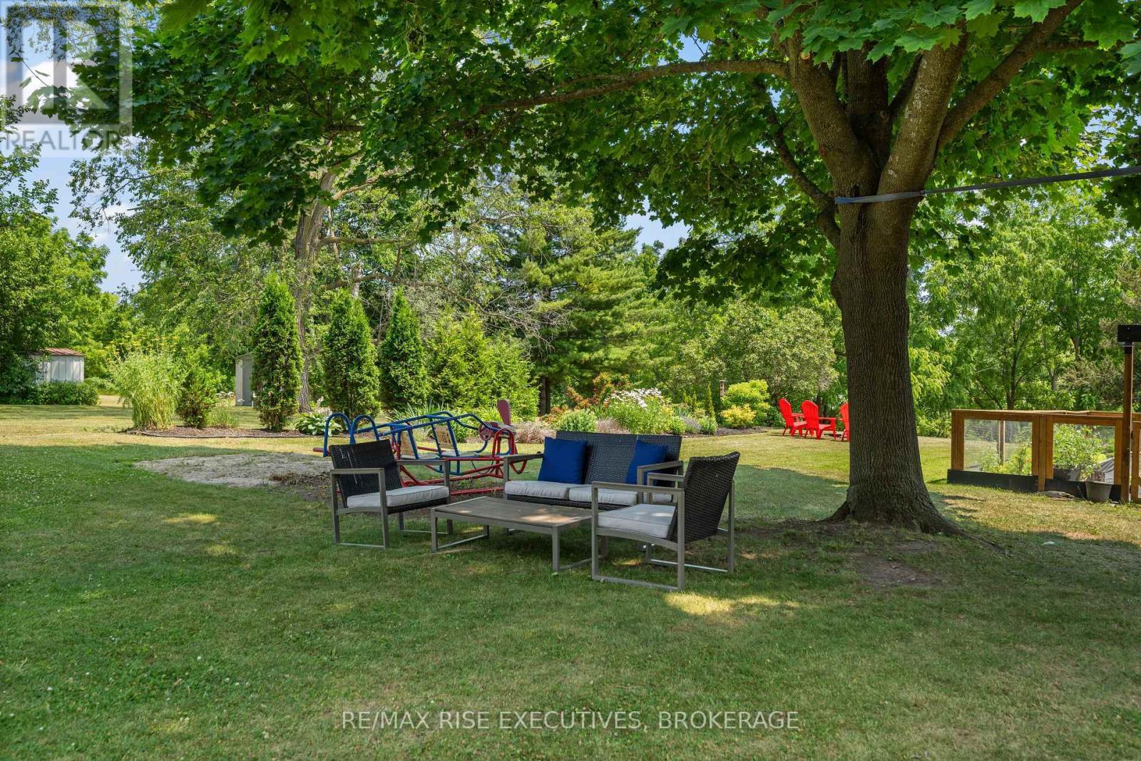 320 Dundas Street W, Greater Napanee (Greater Napanee), ON - Outdoor