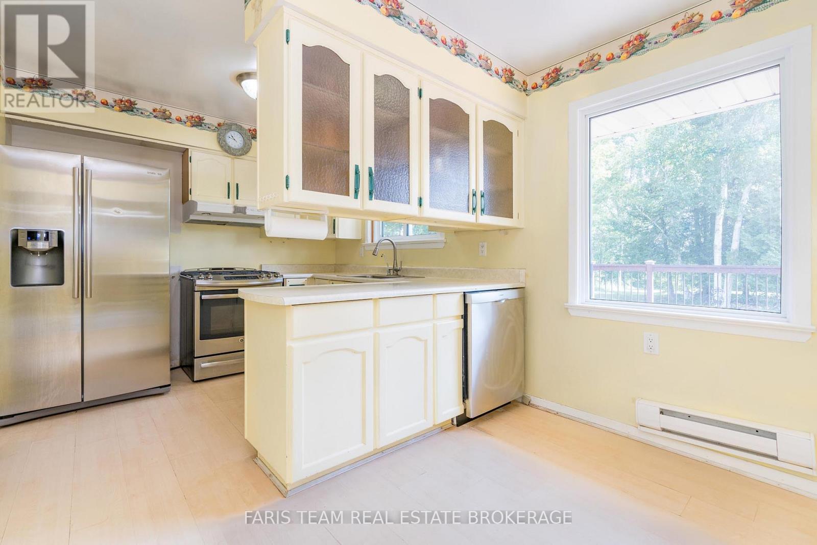 2597 George Johnston Road, Springwater, ON - Indoor Photo Showing Kitchen