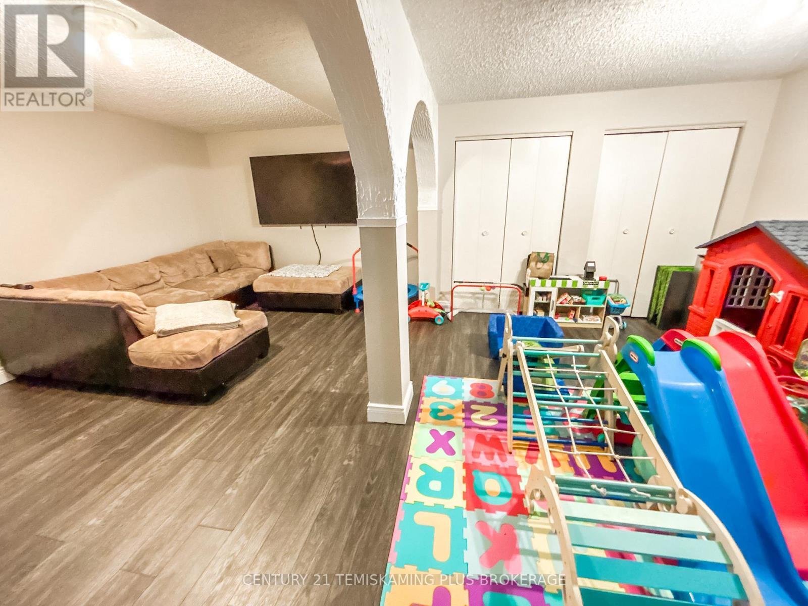 278 Laurette Street, Temiskaming Shores (New Liskeard), ON - Indoor