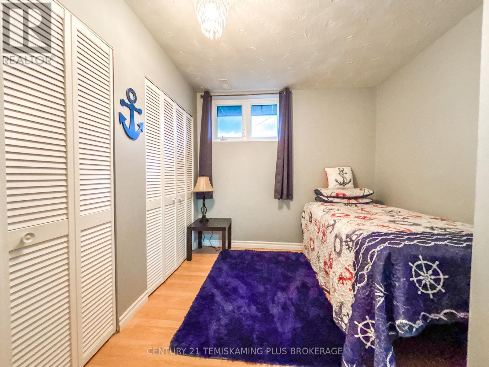278 Laurette Street, Temiskaming Shores (New Liskeard), ON - Indoor Photo Showing Bedroom