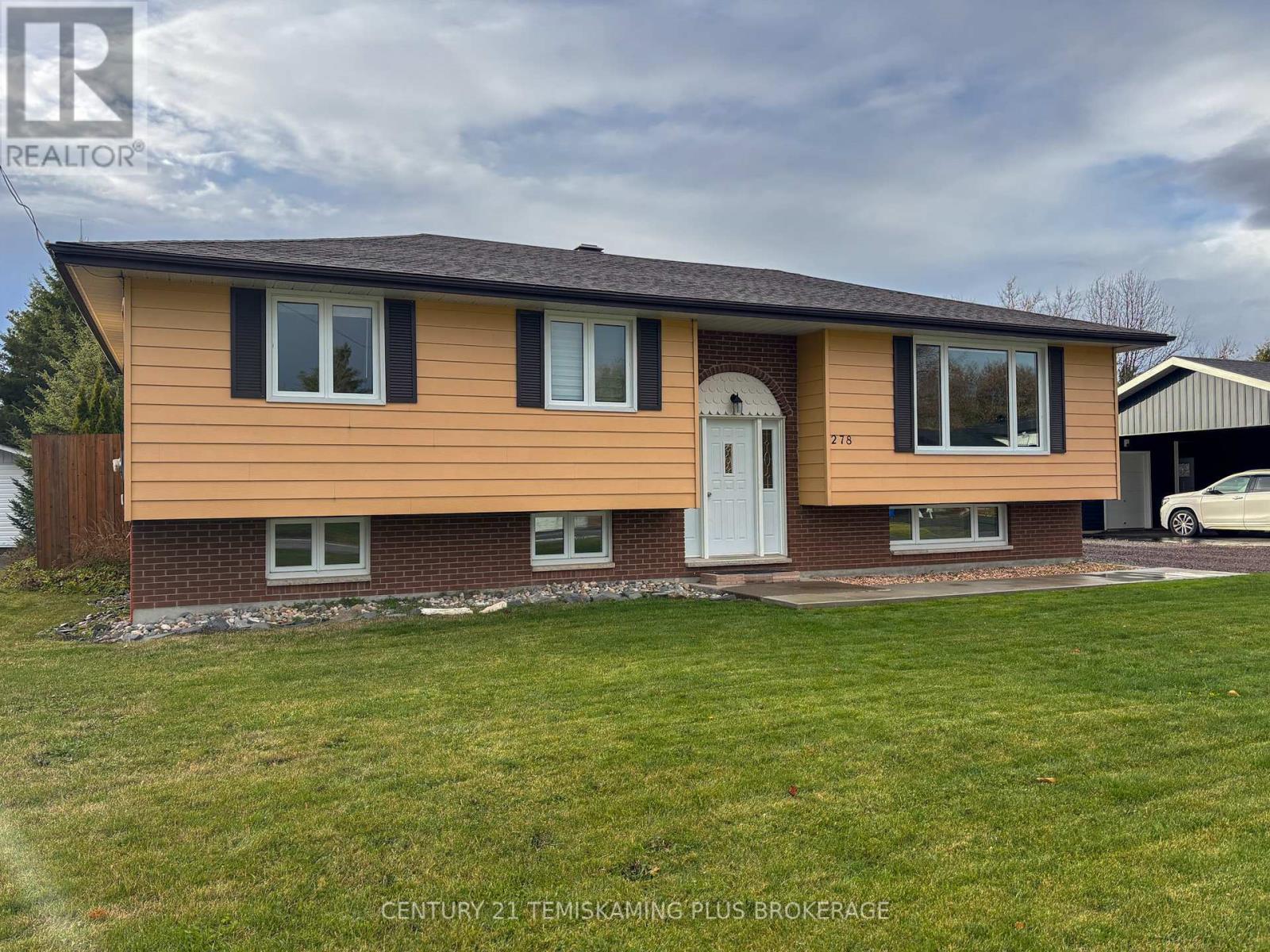 278 Laurette Street, Temiskaming Shores (New Liskeard), ON - Outdoor