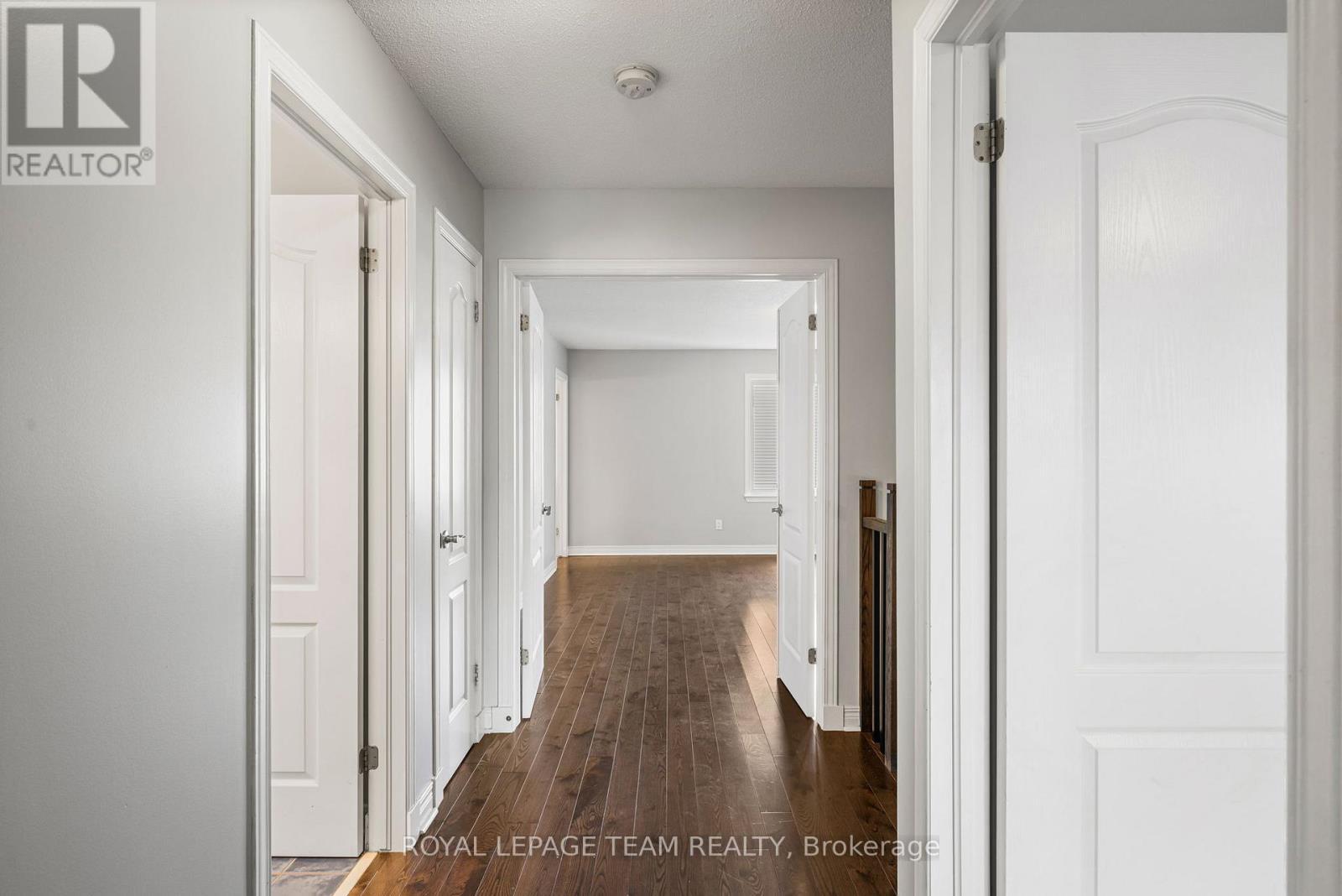 7 San Mateo Drive, Ottawa, ON - Indoor Photo Showing Other Room