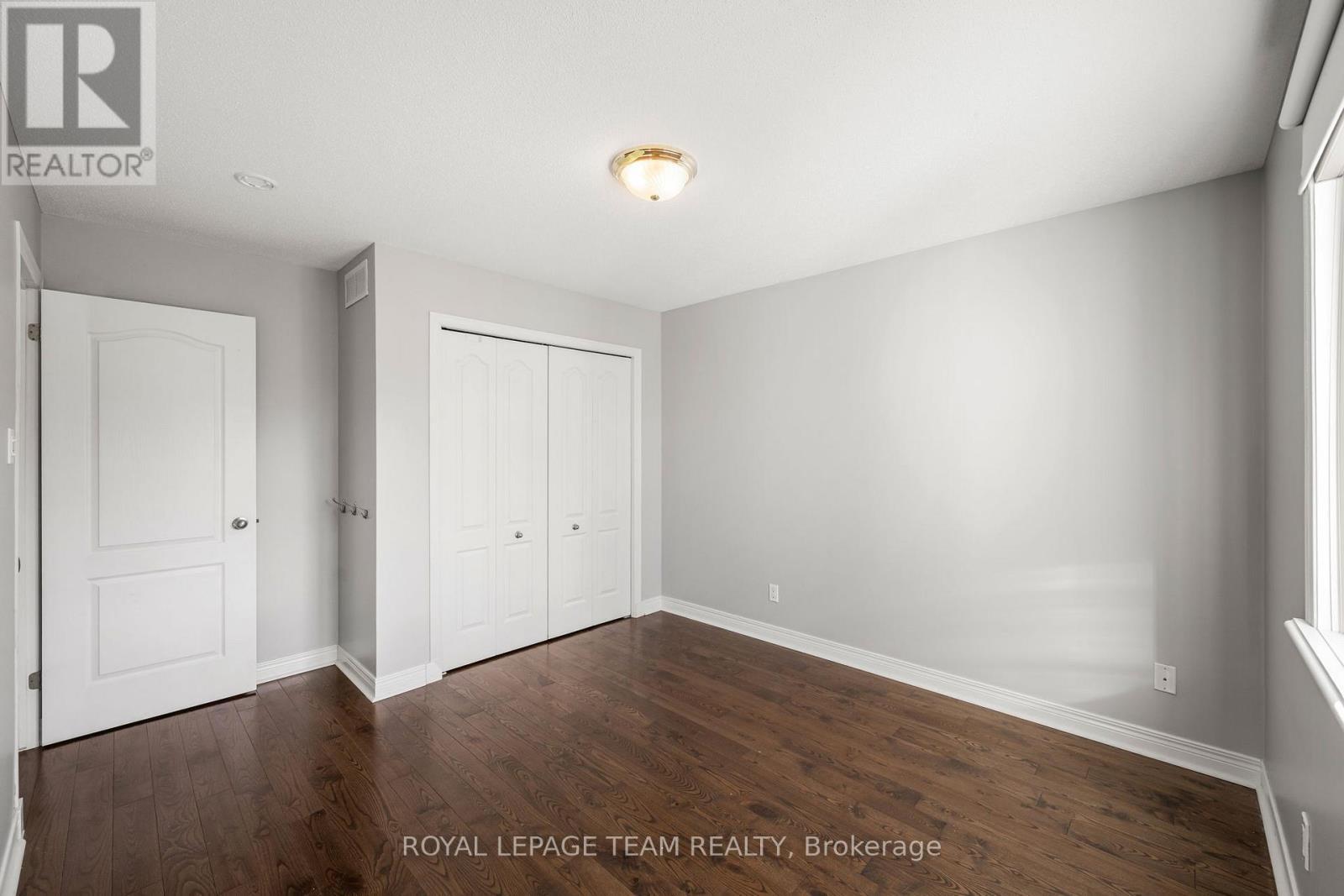 7 San Mateo Drive, Ottawa, ON - Indoor Photo Showing Other Room