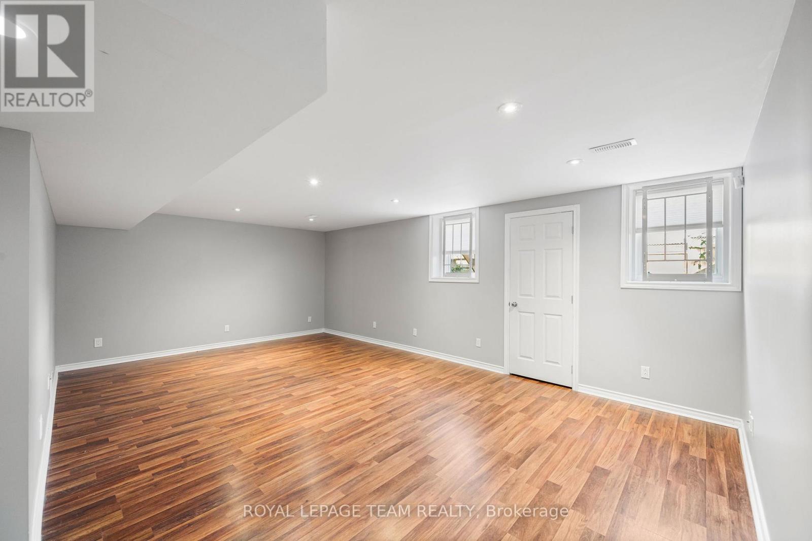 7 San Mateo Drive, Ottawa, ON - Indoor Photo Showing Other Room