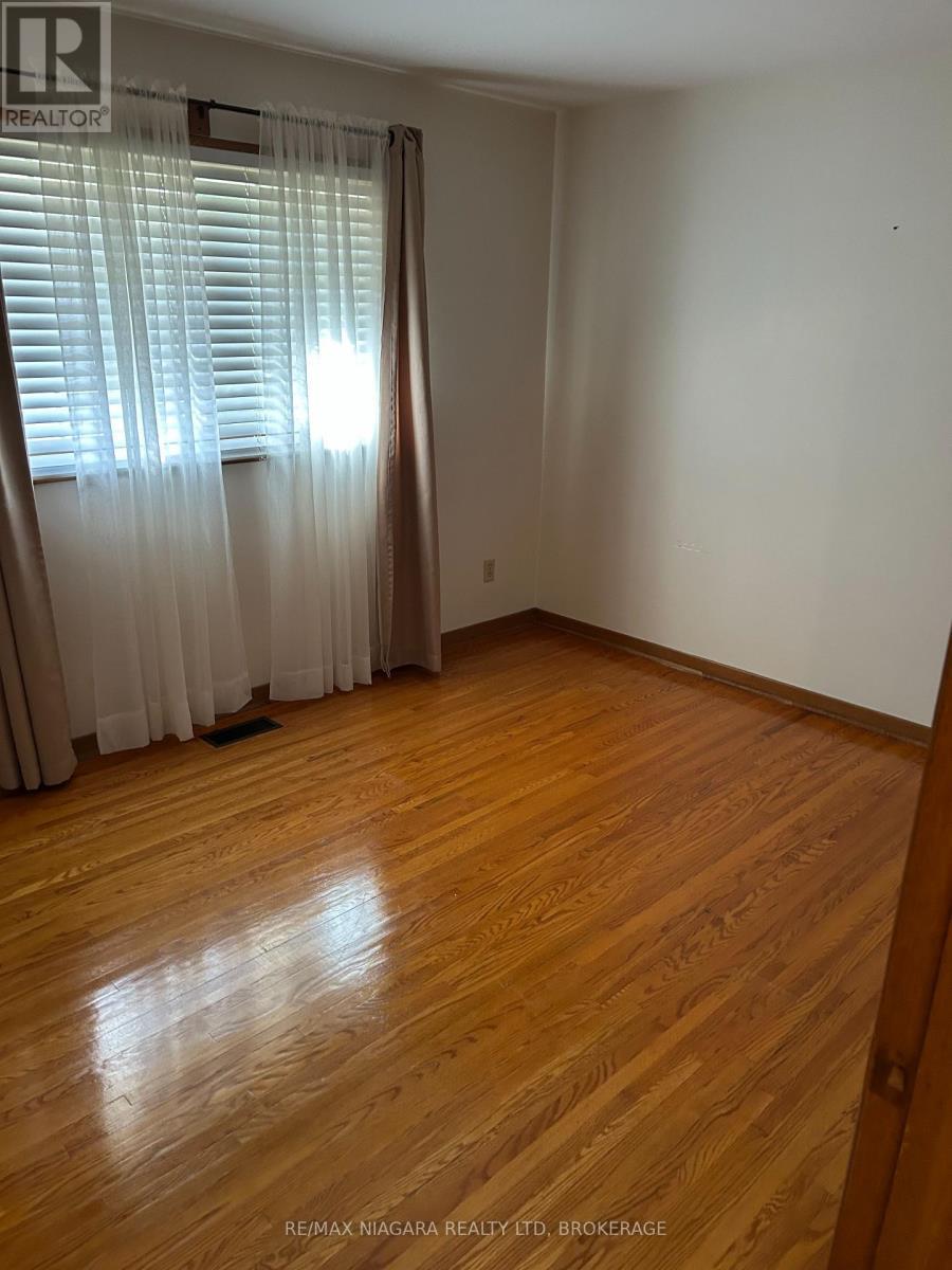 B/R 2 - 4367 Maplewood Avenue W, Niagara Falls (Morrison), ON - Indoor Photo Showing Other Room