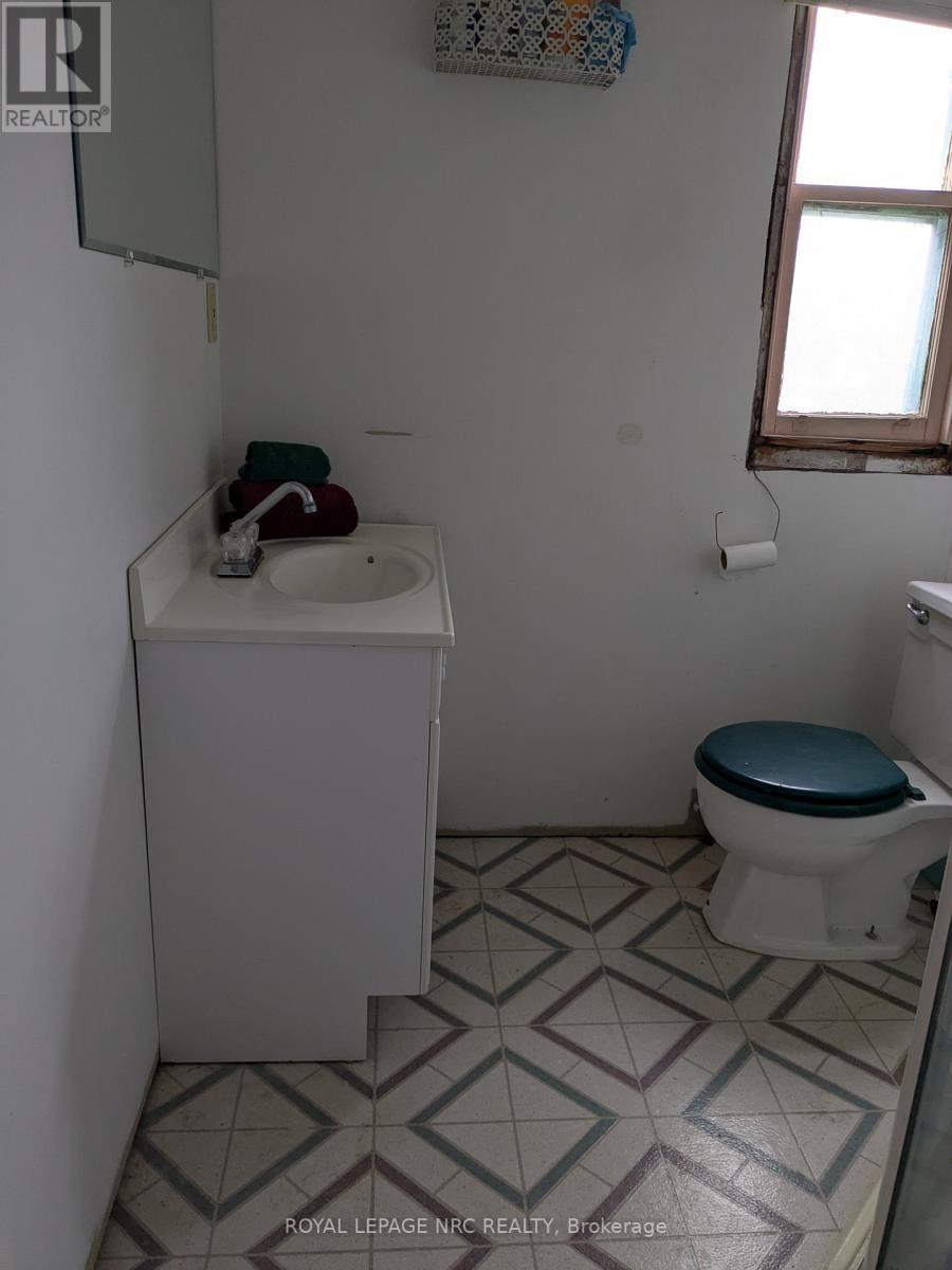 3pc Bathroom - 4742 Epworth Circle, Niagara Falls (Downtown), ON - Indoor