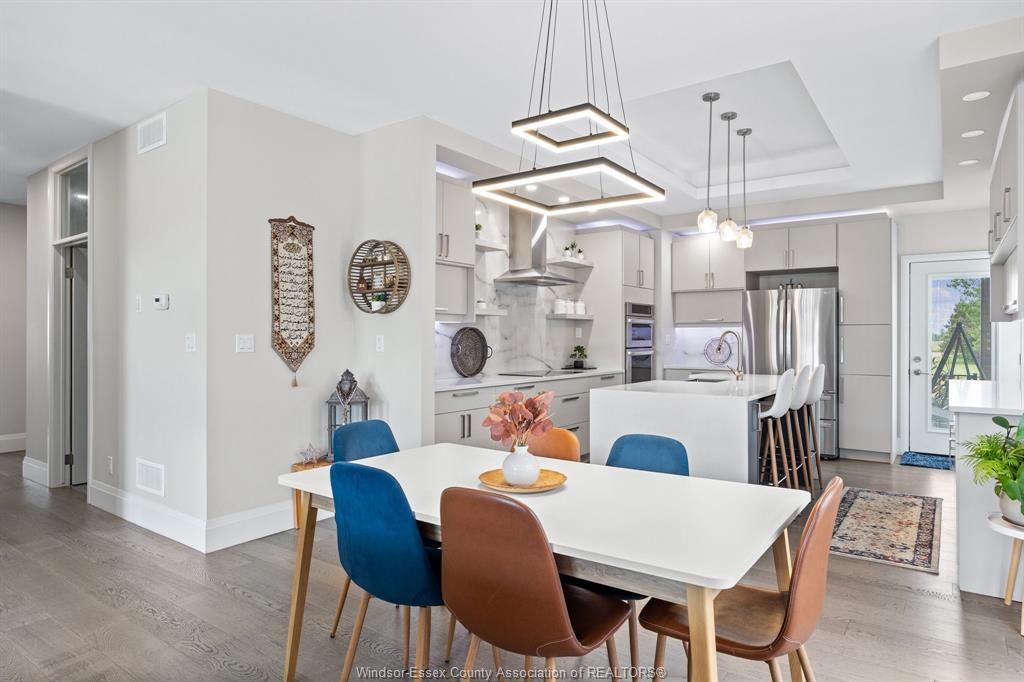 6 Woodland, Kingsville, ON