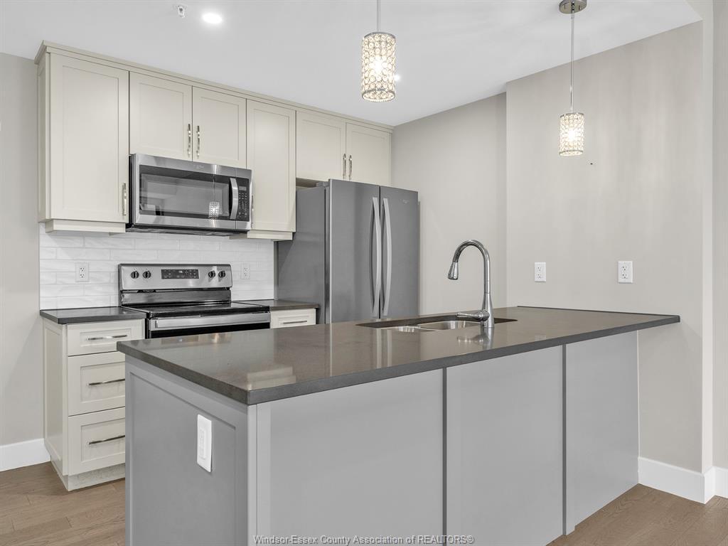 310-140 Main Street East, Kingsville, ON