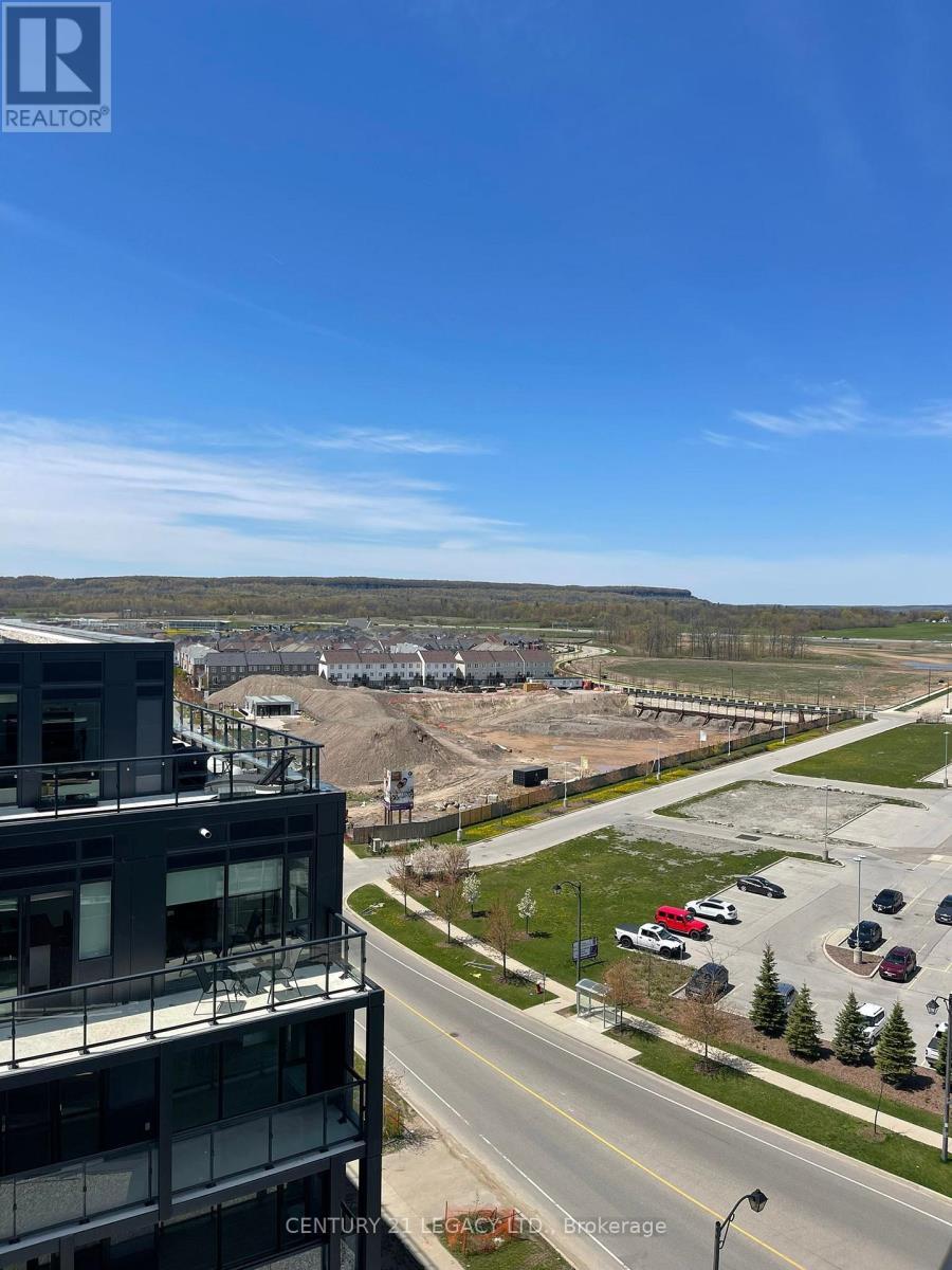 B1002 - 3200 Dakota Common, Burlington, ON - Outdoor With View