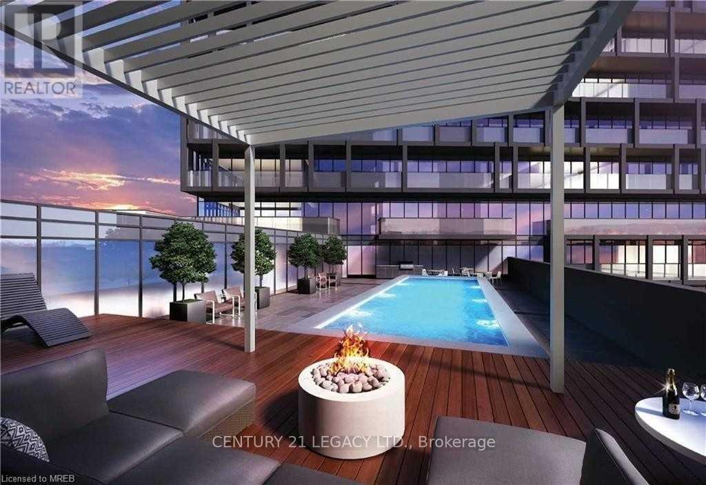 B1002 - 3200 Dakota Common, Burlington, ON - Outdoor