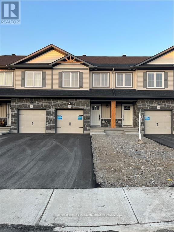 16 Margaret Graham Terrace, Smiths Falls, ON - Outdoor With Facade