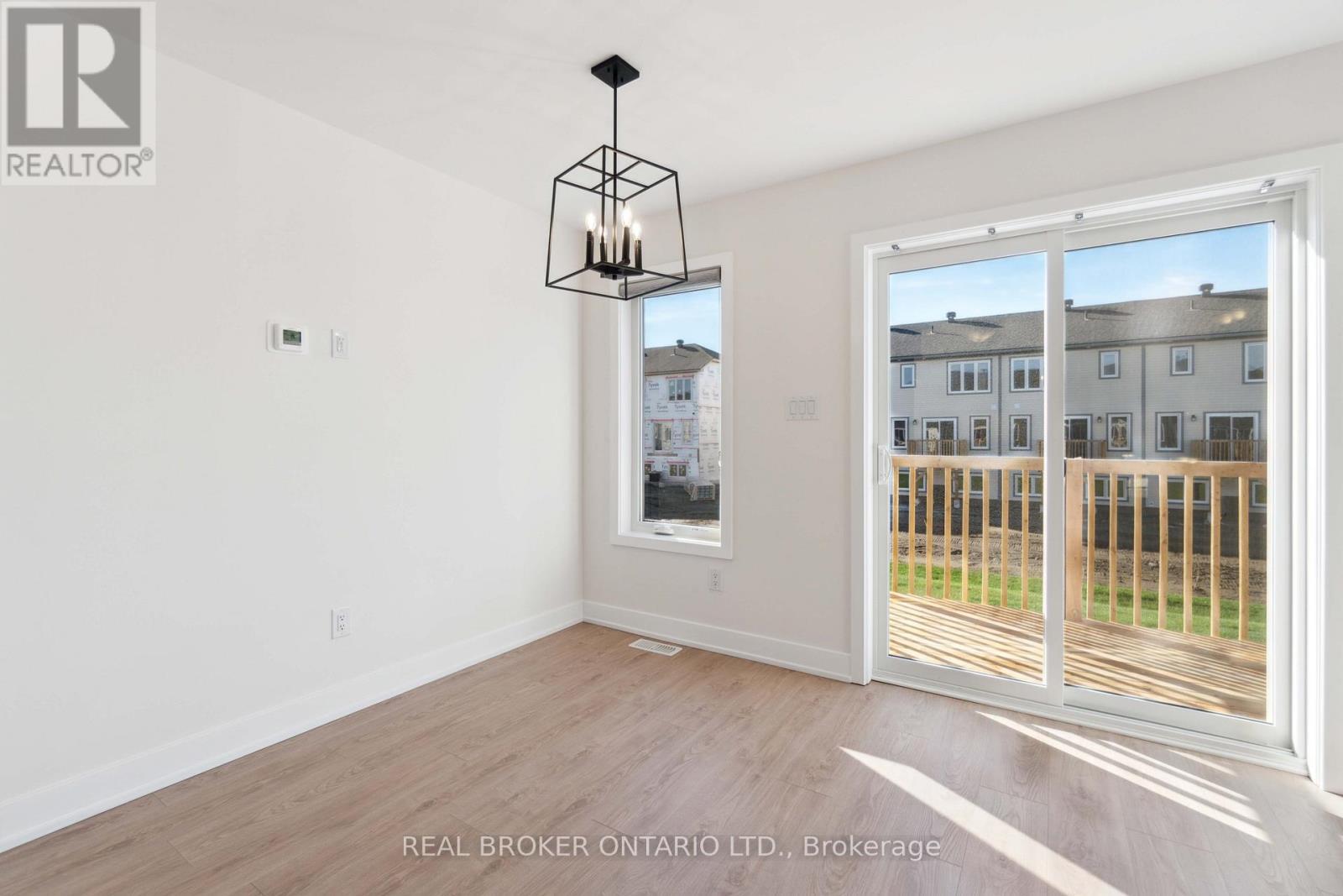 16 Margaret Graham Terrace, Smiths Falls, ON - Indoor Photo Showing Other Room