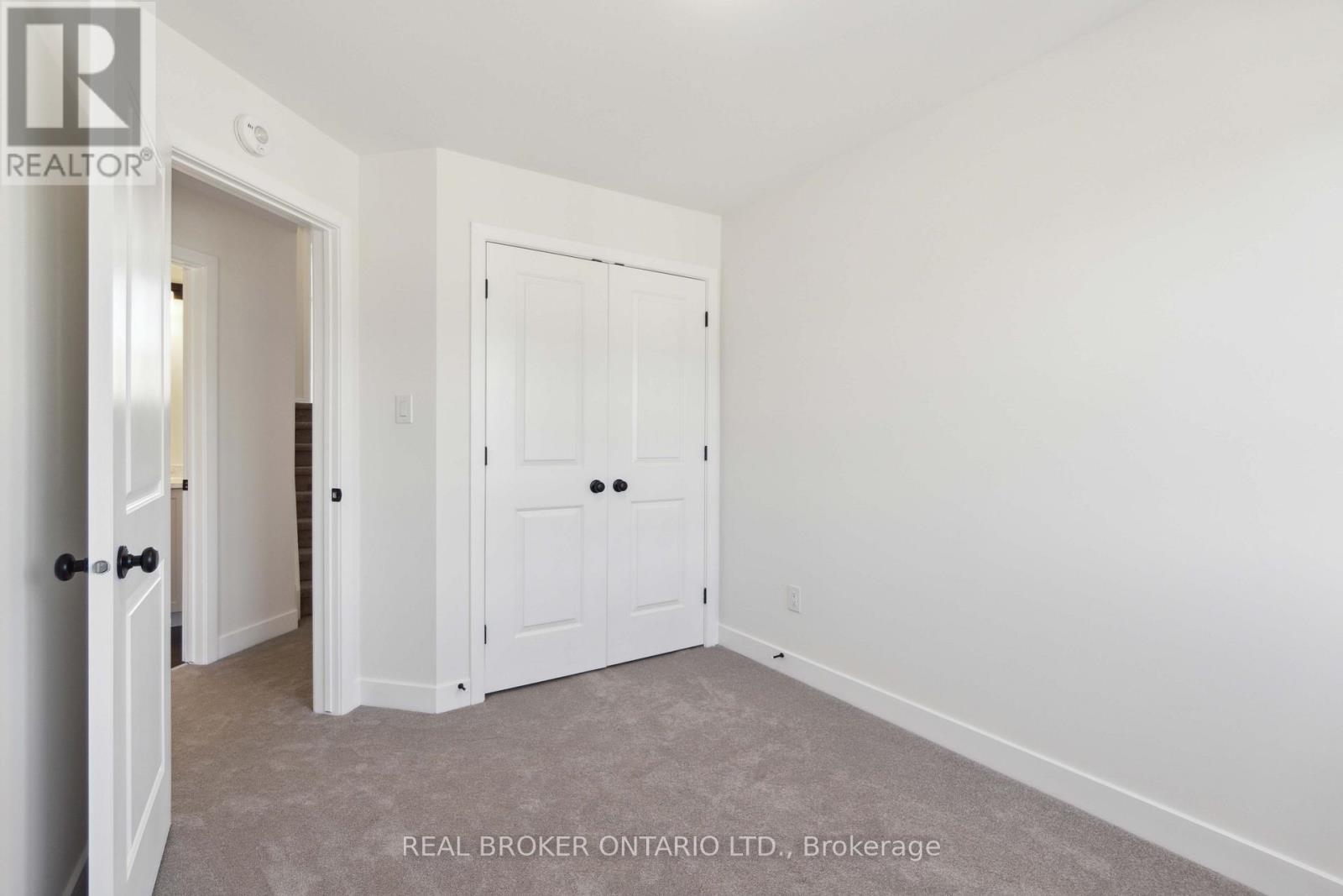 16 Margaret Graham Terrace, Smiths Falls, ON - Indoor Photo Showing Other Room