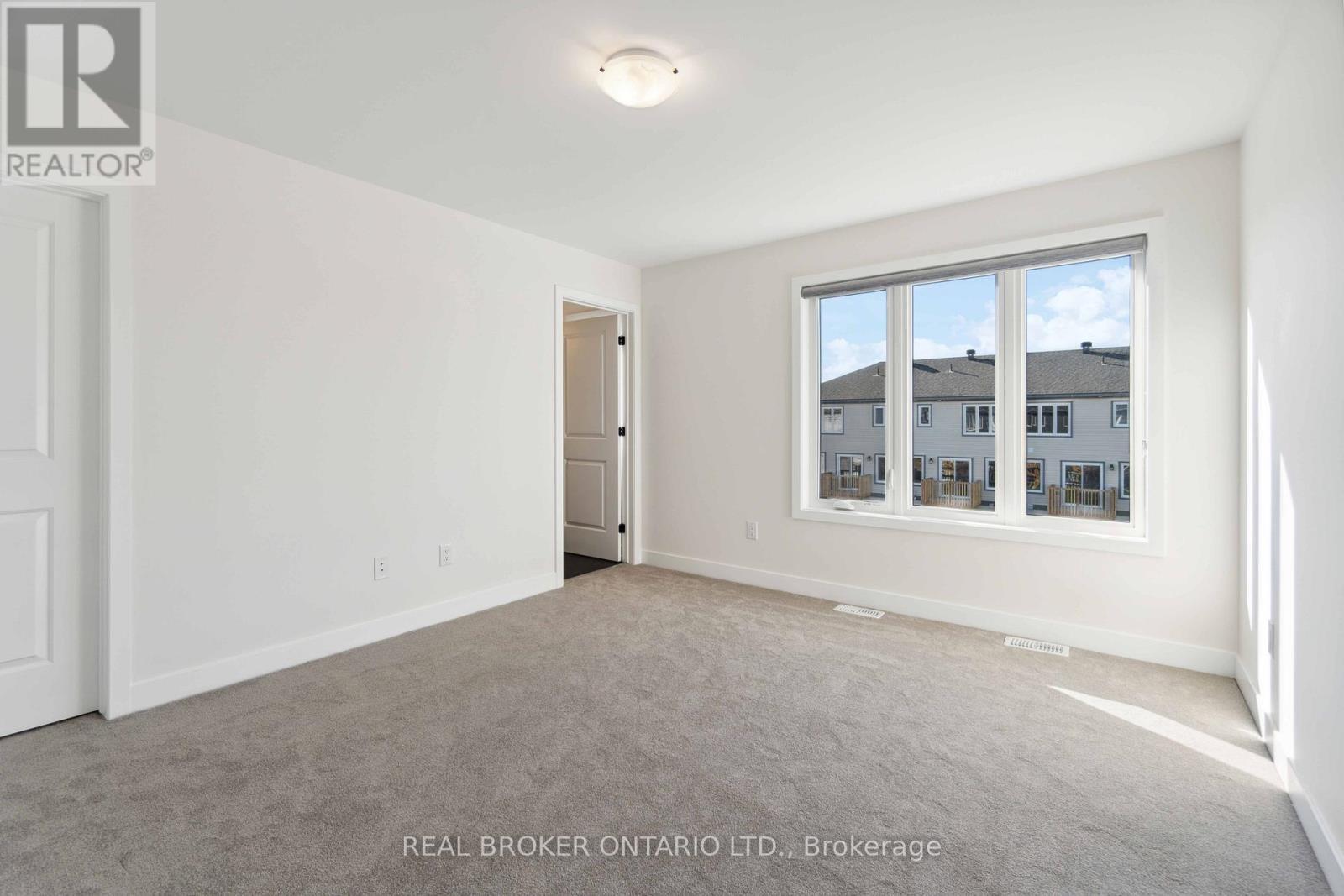 16 Margaret Graham Terrace, Smiths Falls, ON - Indoor Photo Showing Other Room