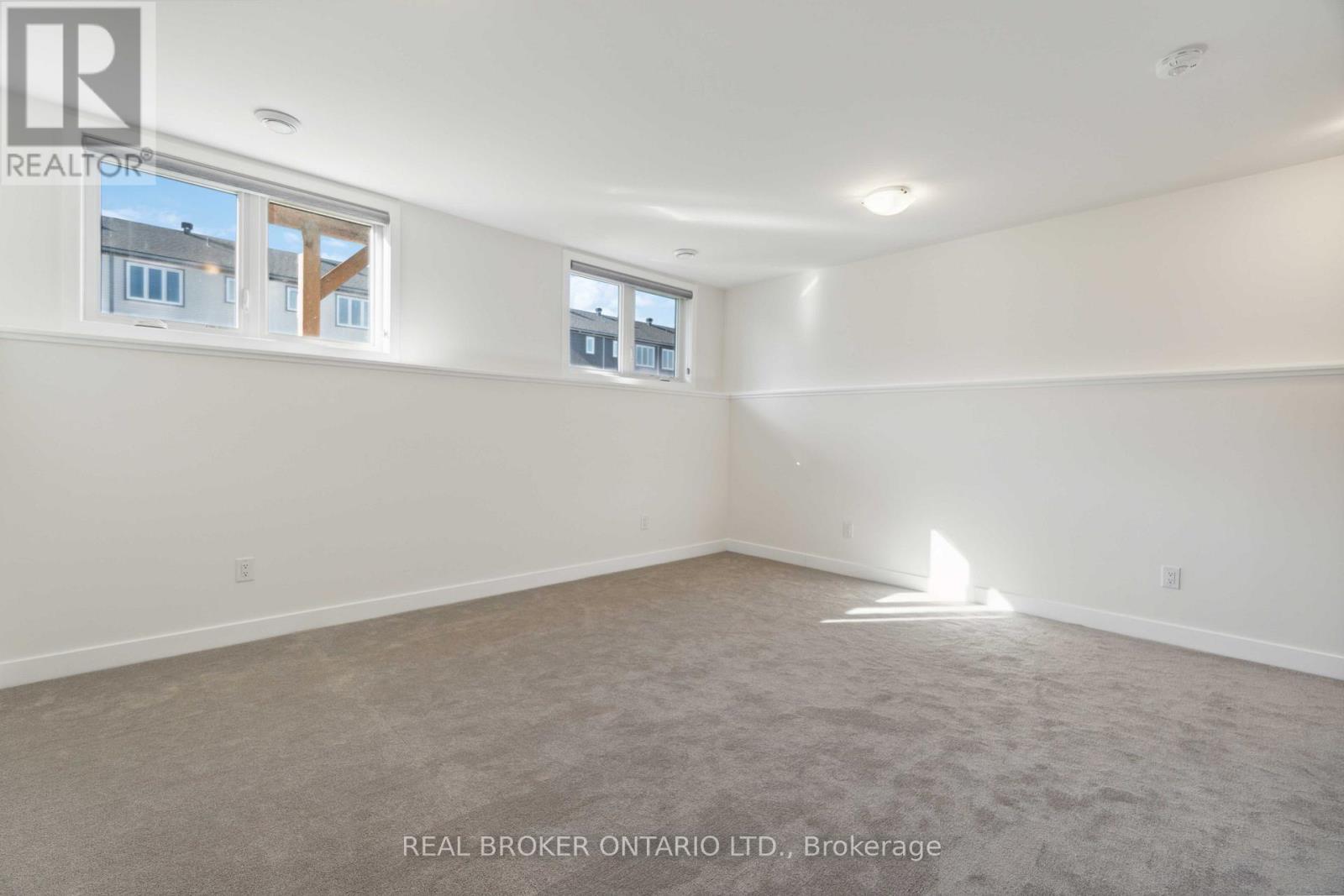 16 Margaret Graham Terrace, Smiths Falls, ON - Indoor Photo Showing Other Room