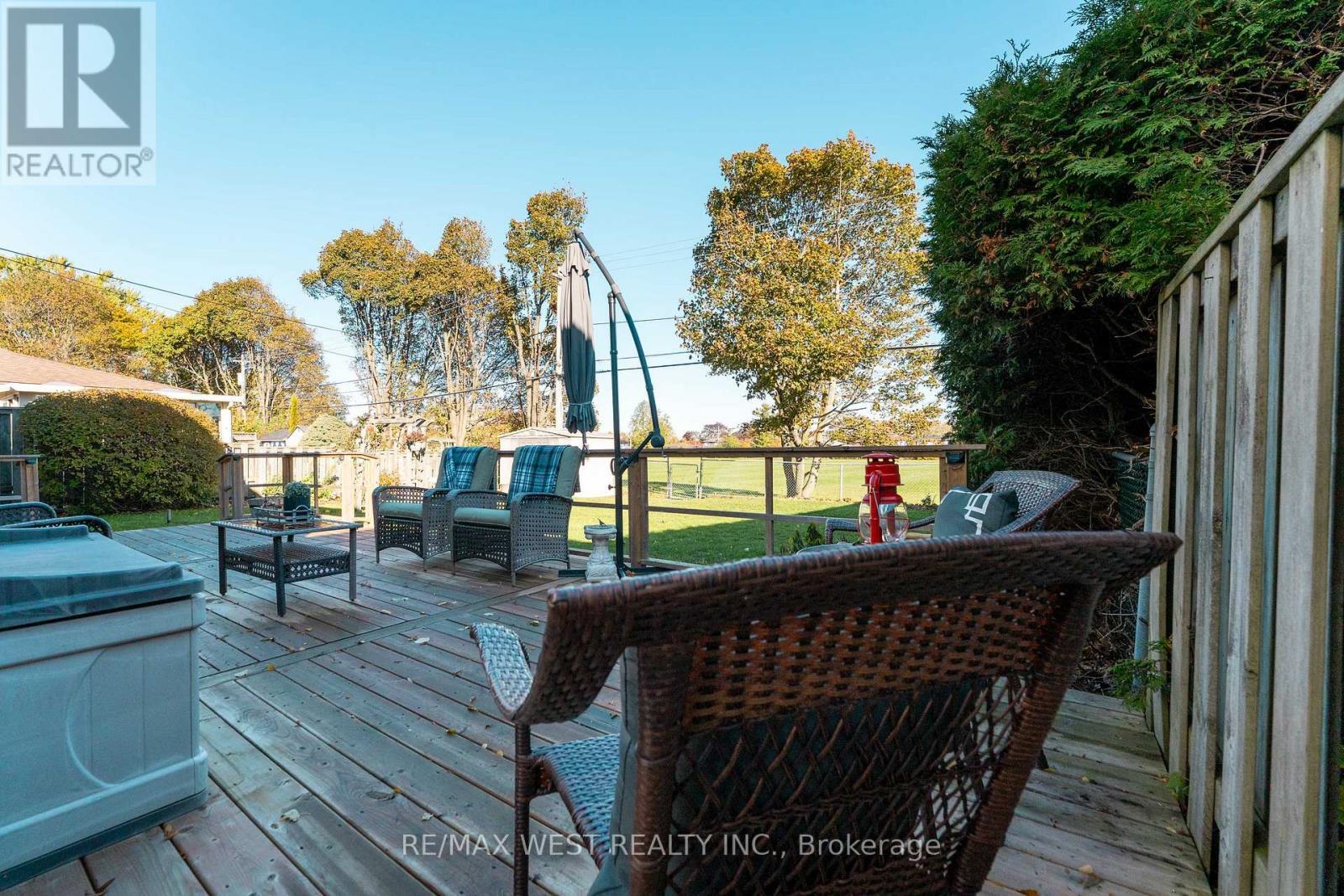 25 Bryant Road, Ajax, ON - Outdoor With Deck Patio Veranda