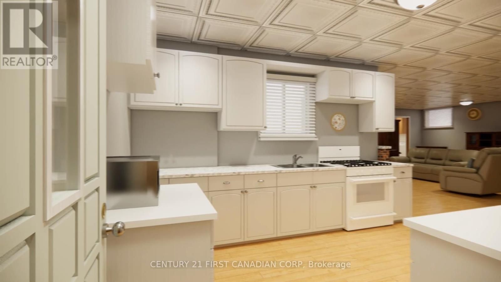 291 24 Highway W, Norfolk, ON - Indoor Photo Showing Kitchen With Double Sink