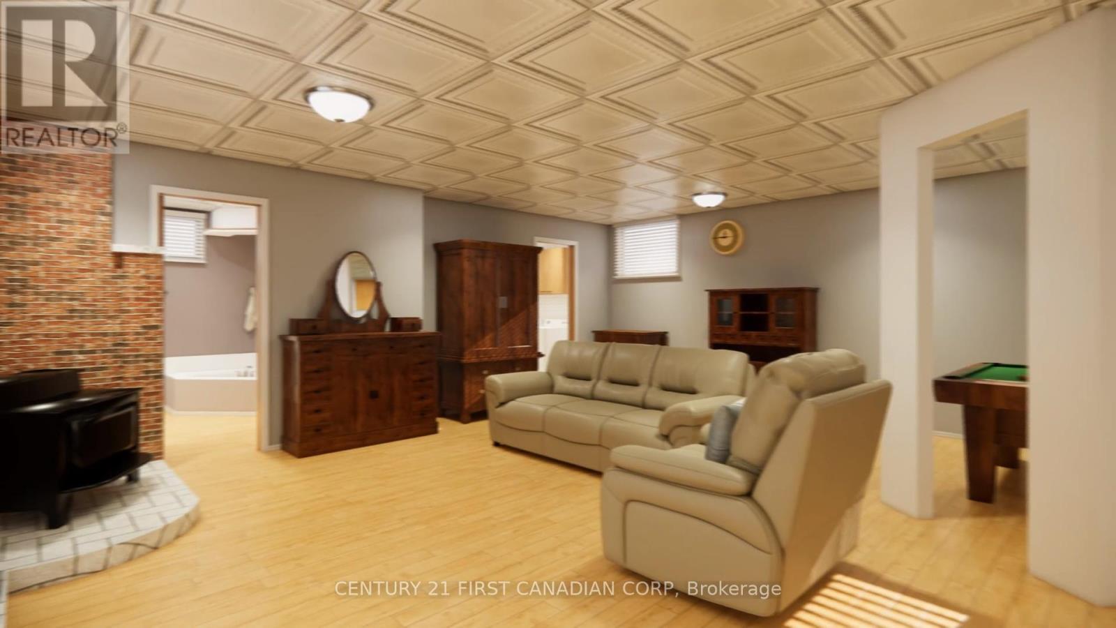 291 24 Highway W, Norfolk, ON - Indoor With Fireplace