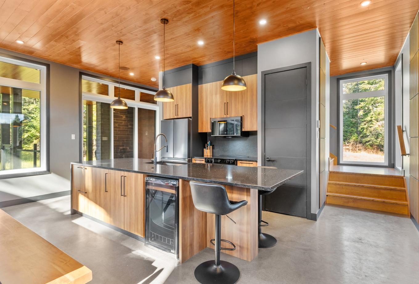 Kitchen - 2033 Ch. Du Boisé, Notre-Dame-De-La-Merci, QC - Indoor Photo Showing Kitchen