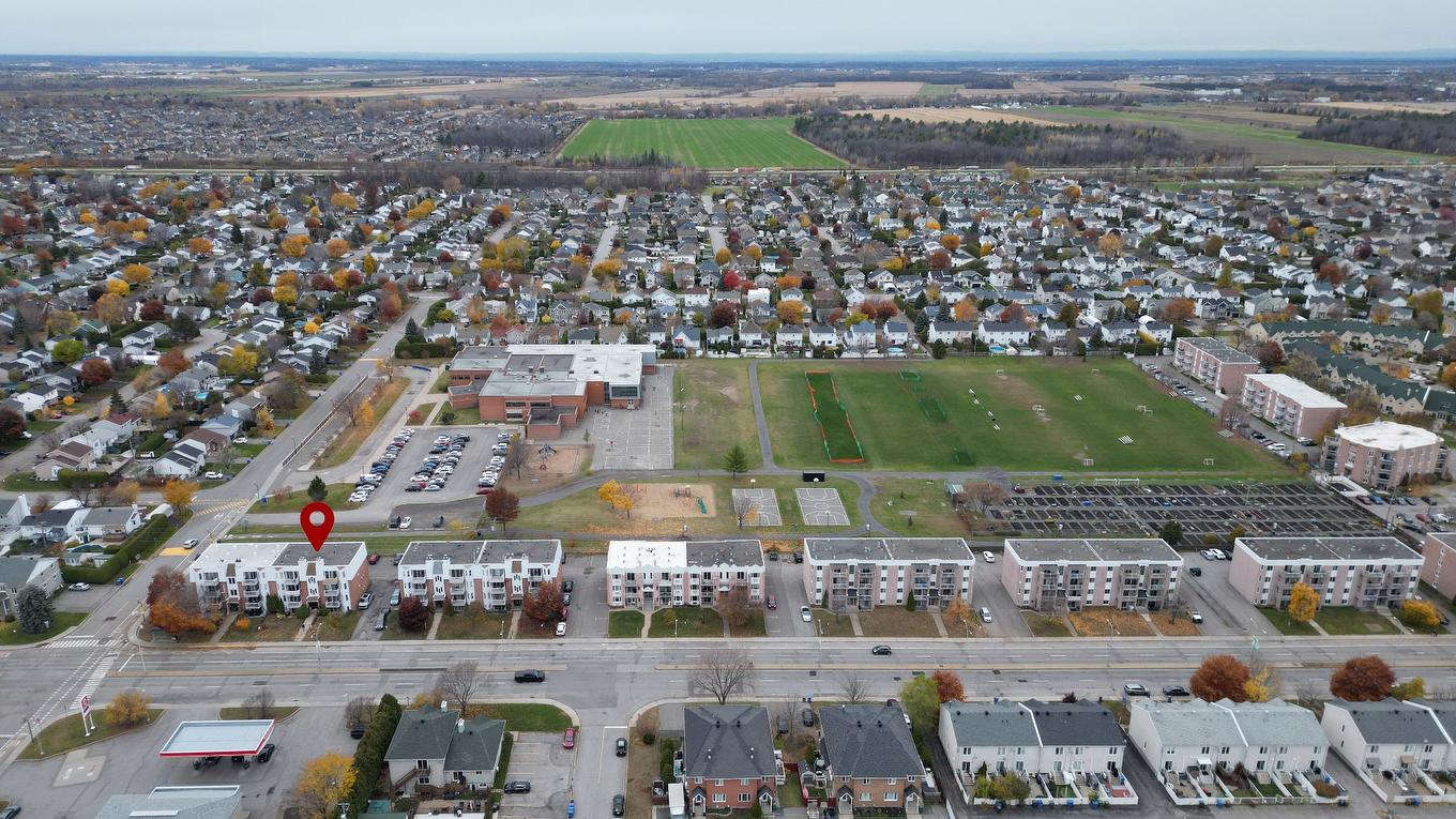 Photo aérienne - 8-1191 Boul. Iberville, Repentigny (Repentigny), QC - Outdoor With View