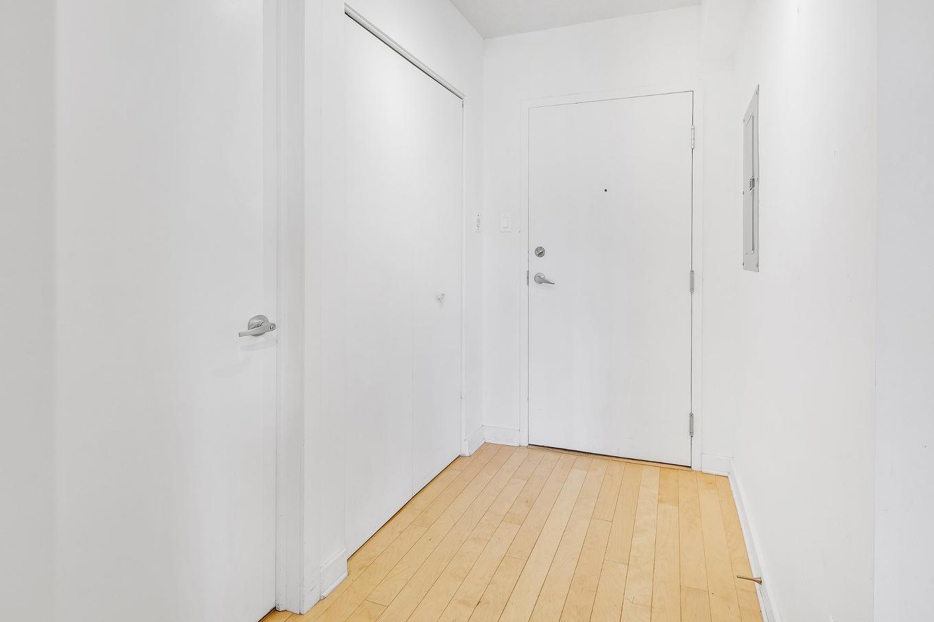 Passageway - 311-10550 Place De L'Acadie, Montréal (Ahuntsic-Cartierville), QC - Indoor Photo Showing Other Room