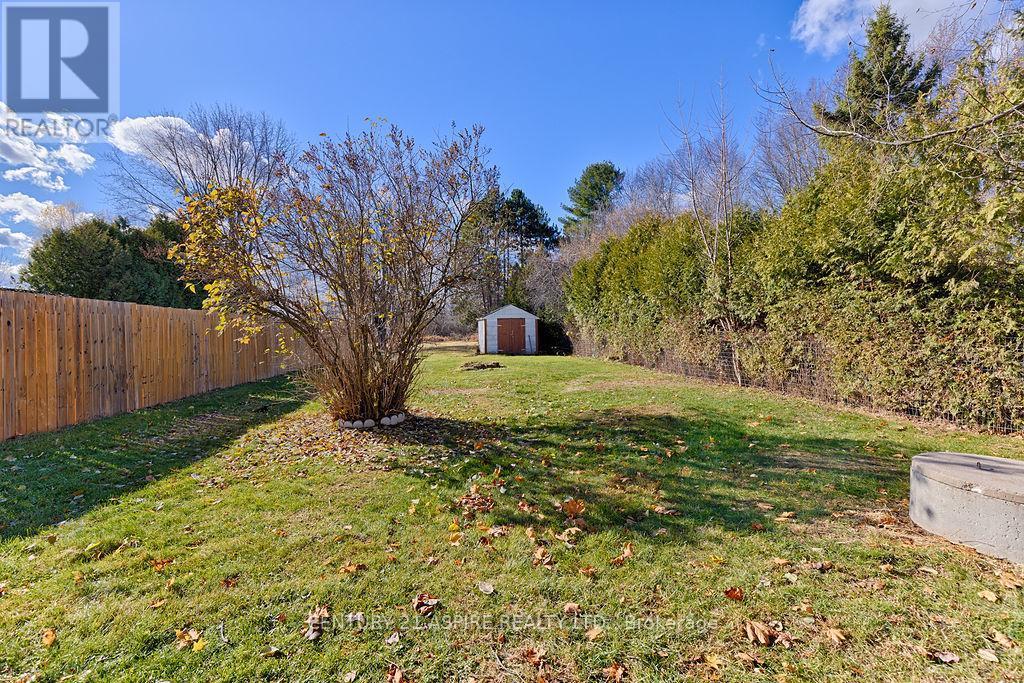 208 Golf Course Road, Laurentian Valley, ON - Outdoor