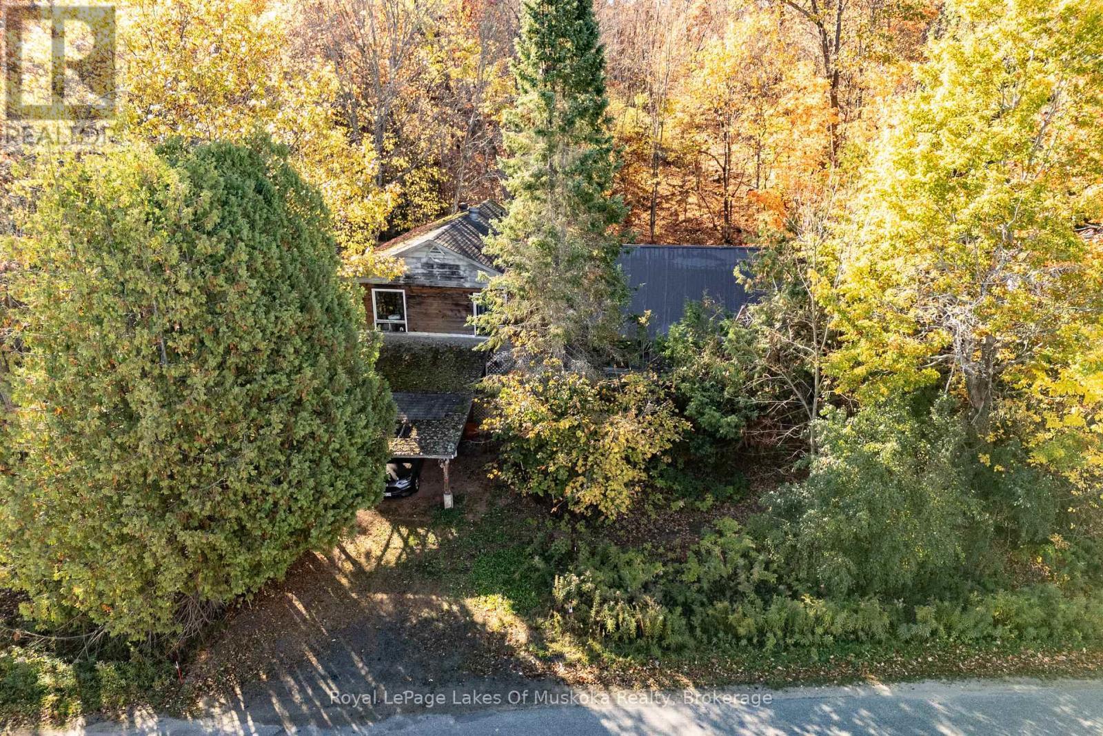 135 Musquash Road, Gravenhurst (Muskoka (S)), ON - Outdoor With Body Of Water
