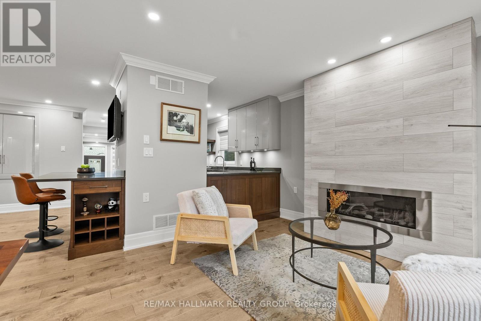 Hardwood floor on all levels! - 217 Belford Crescent, Ottawa, ON - Indoor With Fireplace