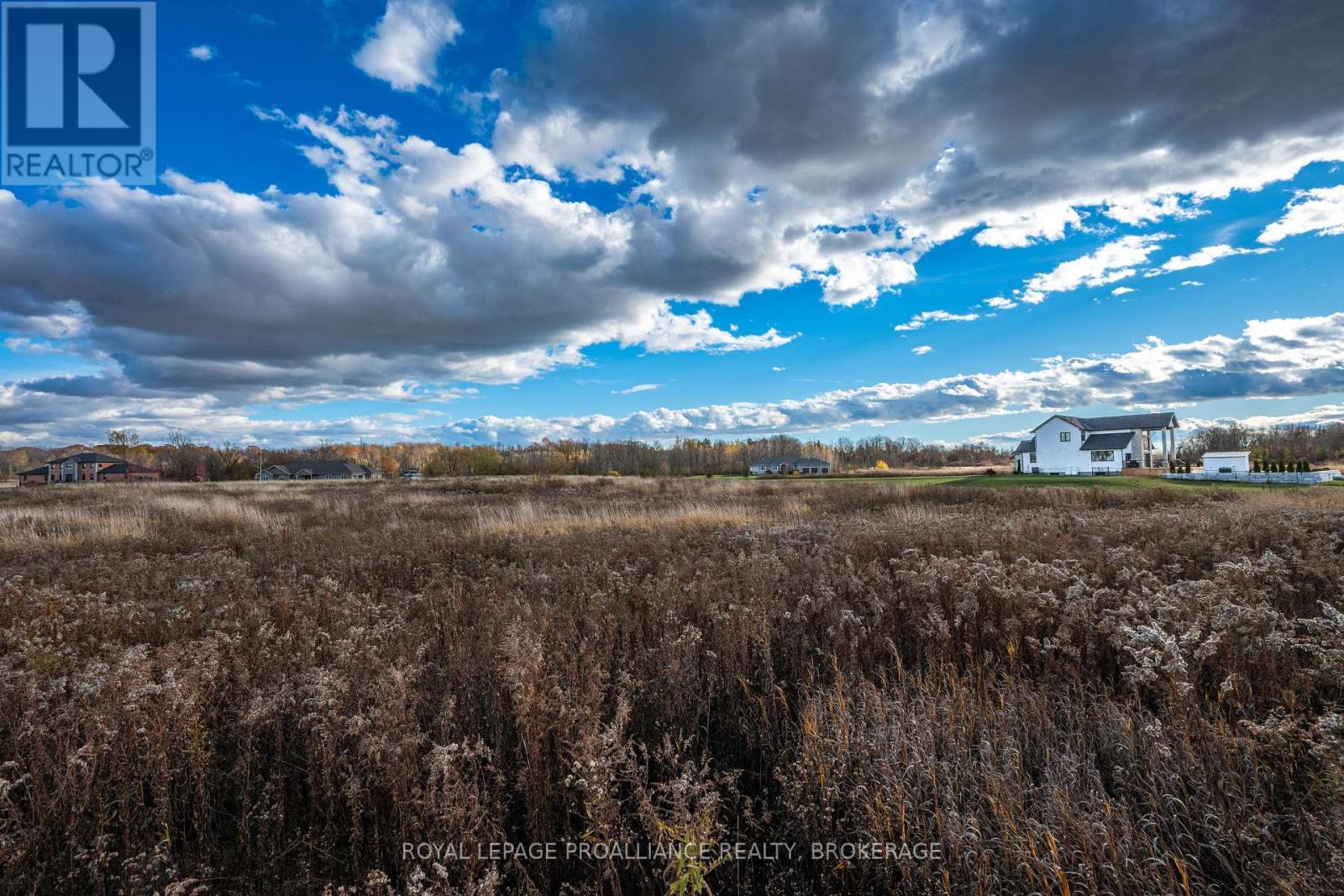 201 Mann Drive, Kingston (City North Of 401), ON