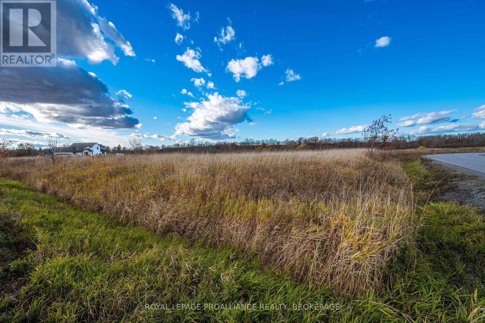 201 Mann Drive, Kingston (City North Of 401), ON