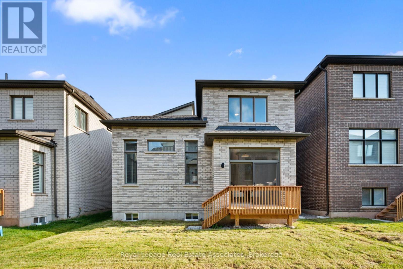 1249 Onyx Trail, Oakville, ON - Outdoor With Exterior
