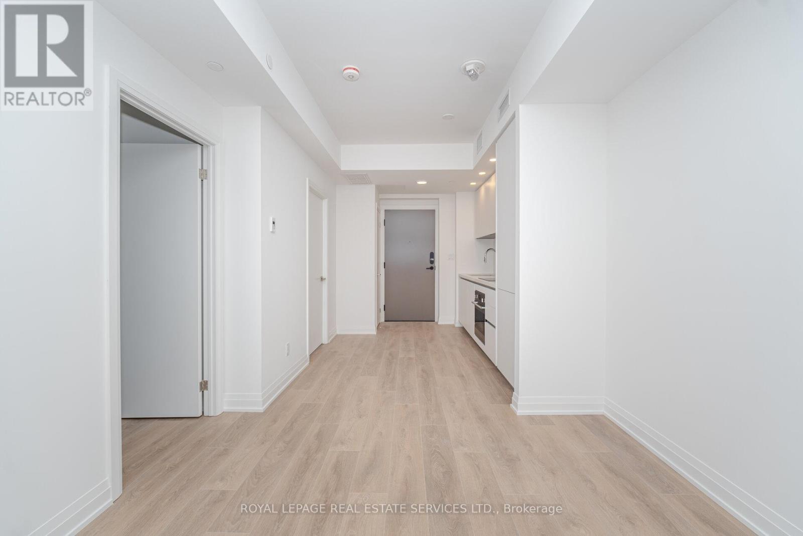 2309 - 4015 The Exchange, Mississauga, ON - Indoor Photo Showing Other Room