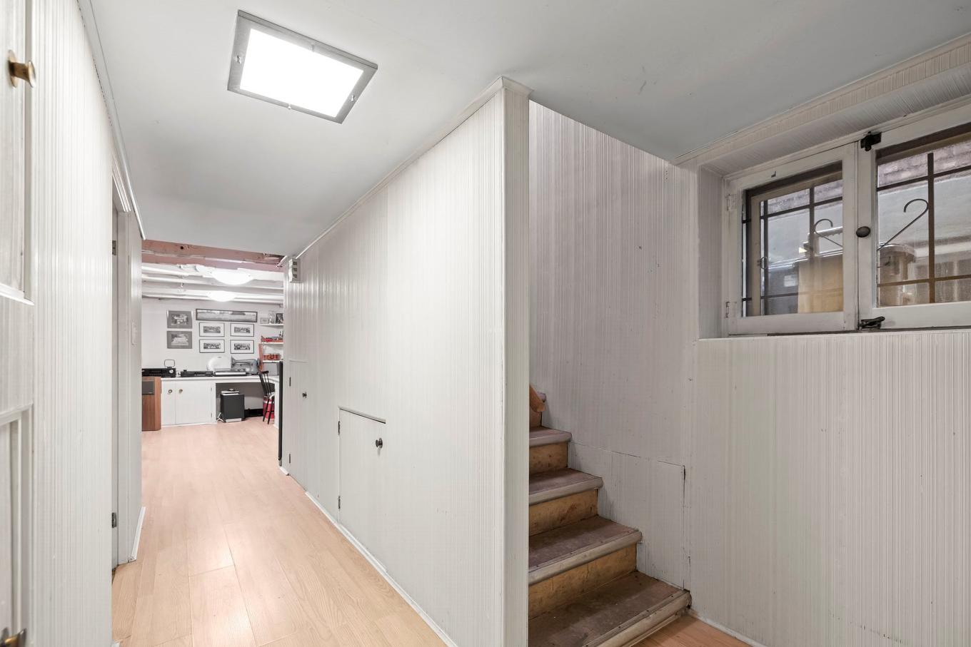 Sous-sol - 4242 Av. Beaconsfield, Montréal (Côte-Des-Neiges/Notre-Dame-De-Grâce), QC - Indoor Photo Showing Other Room