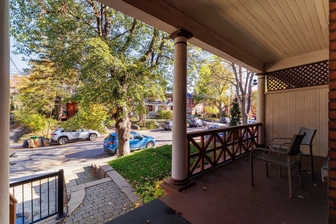 Façade - 4242 Av. Beaconsfield, Montréal (Côte-Des-Neiges/Notre-Dame-De-Grâce), QC - Outdoor With Deck Patio Veranda With Exterior