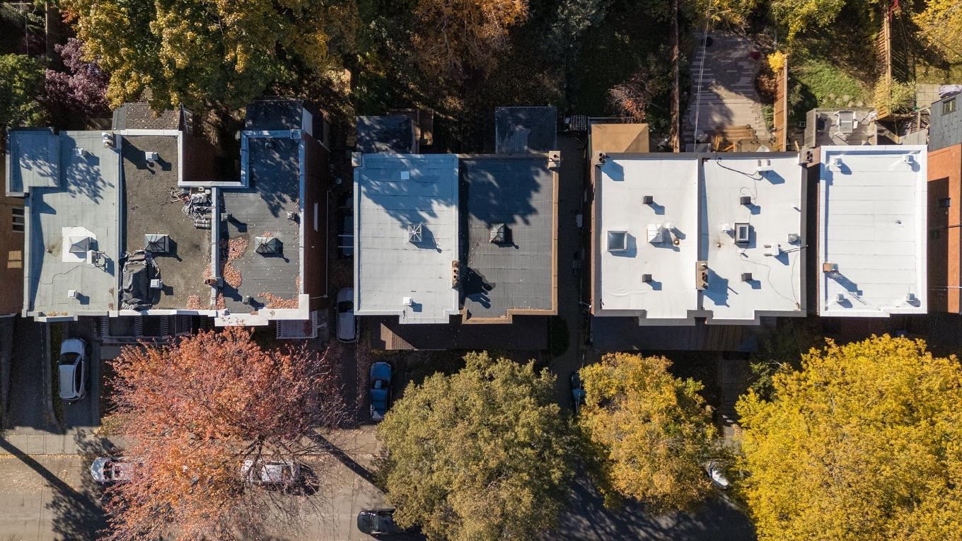 Photo aérienne - 4242 Av. Beaconsfield, Montréal (Côte-Des-Neiges/Notre-Dame-De-Grâce), QC - Outdoor