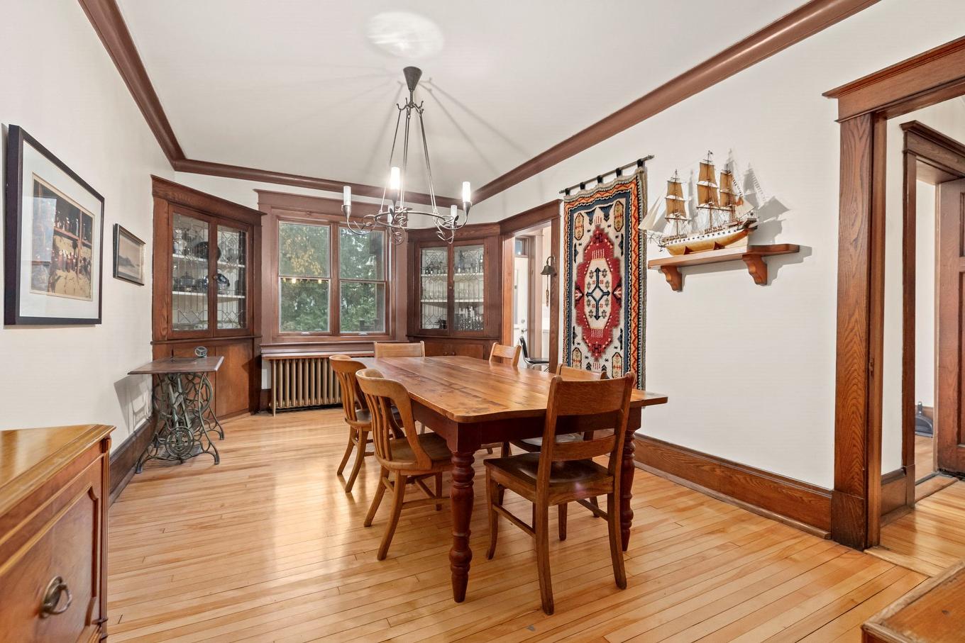 Salle à manger - 4242 Av. Beaconsfield, Montréal (Côte-Des-Neiges/Notre-Dame-De-Grâce), QC - Indoor Photo Showing Dining Room