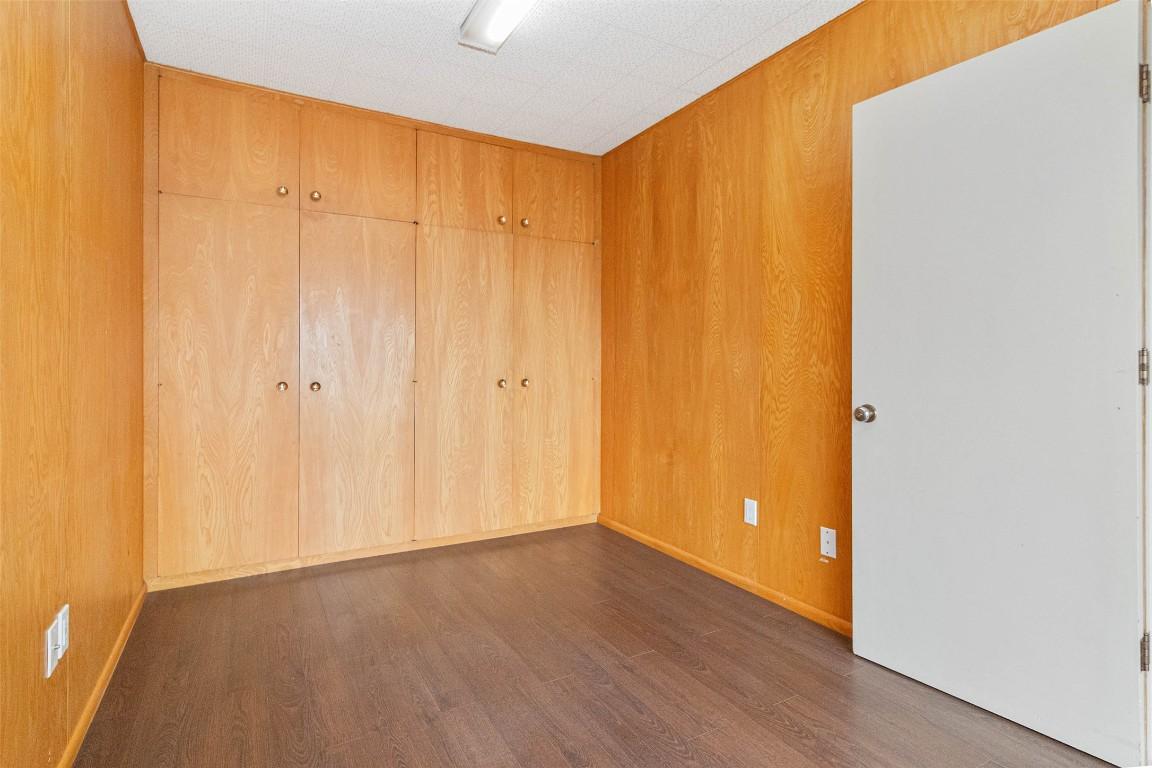 4829 Lakeshore Road, Kelowna, BC - Indoor Photo Showing Other Room