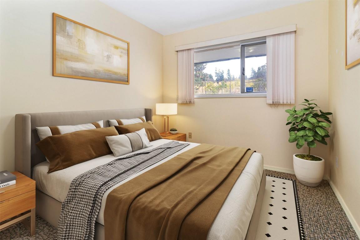 4829 Lakeshore Road, Kelowna, BC - Indoor Photo Showing Bedroom