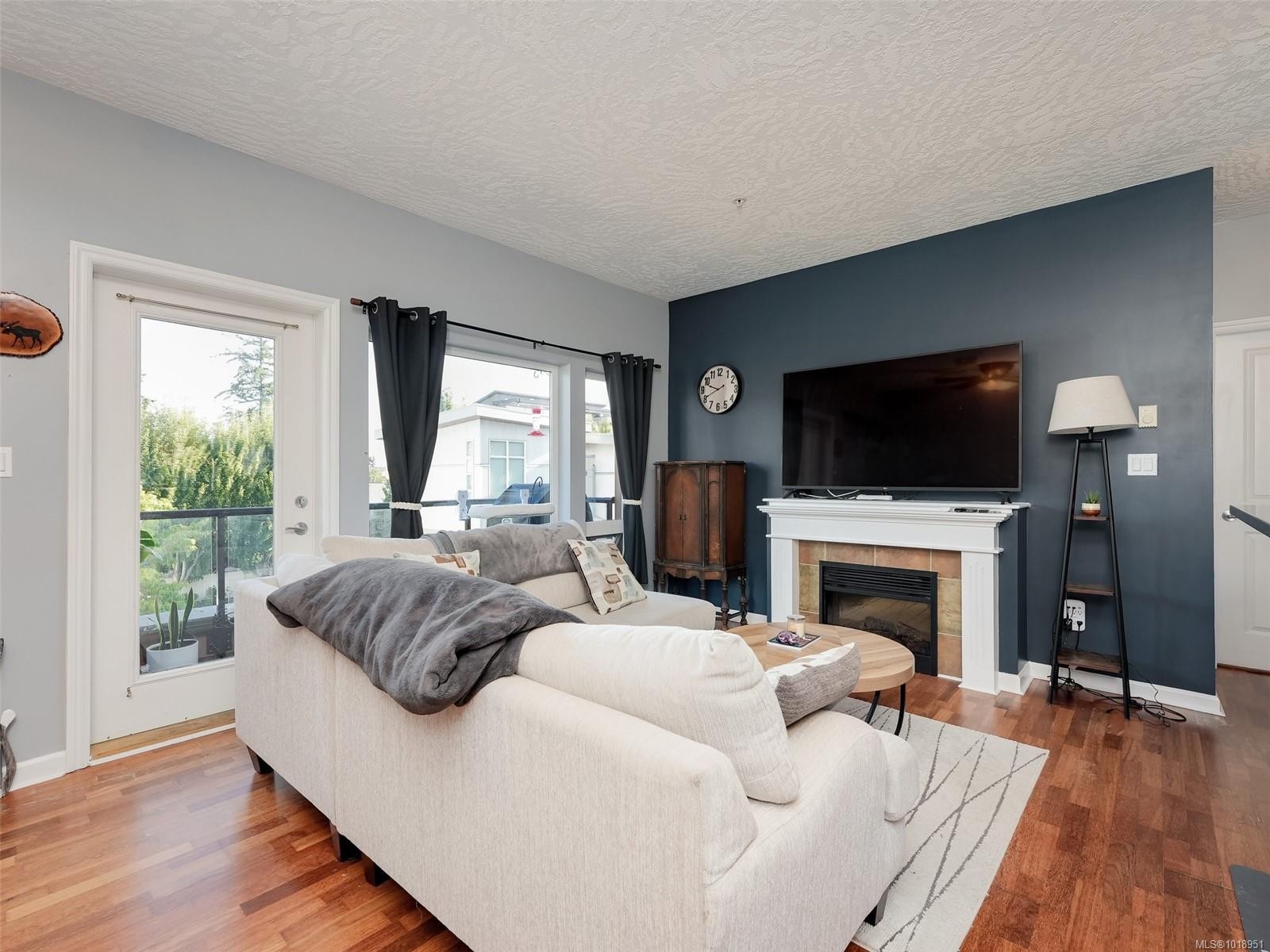 308-2747 Jacklin Rd, Langford, BC - Indoor Photo Showing Living Room With Fireplace