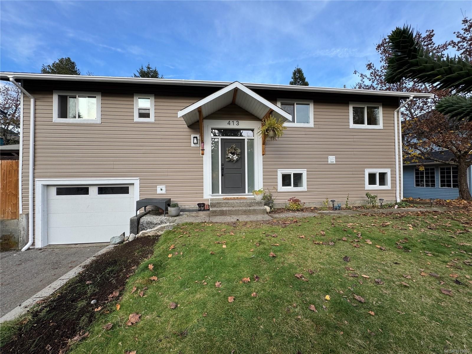 413 Cedar Cres, Gold River, BC