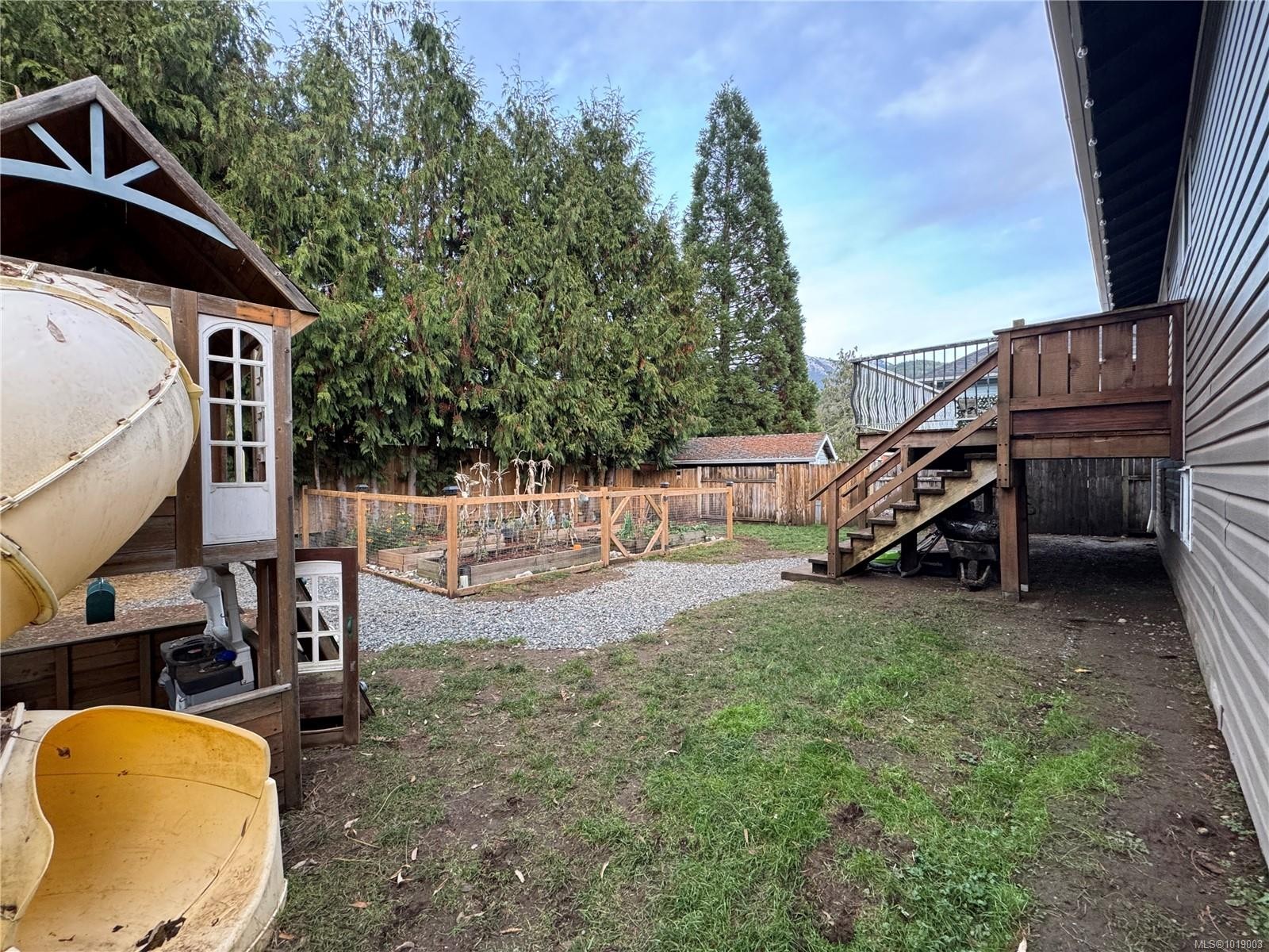 413 Cedar Cres, Gold River, BC