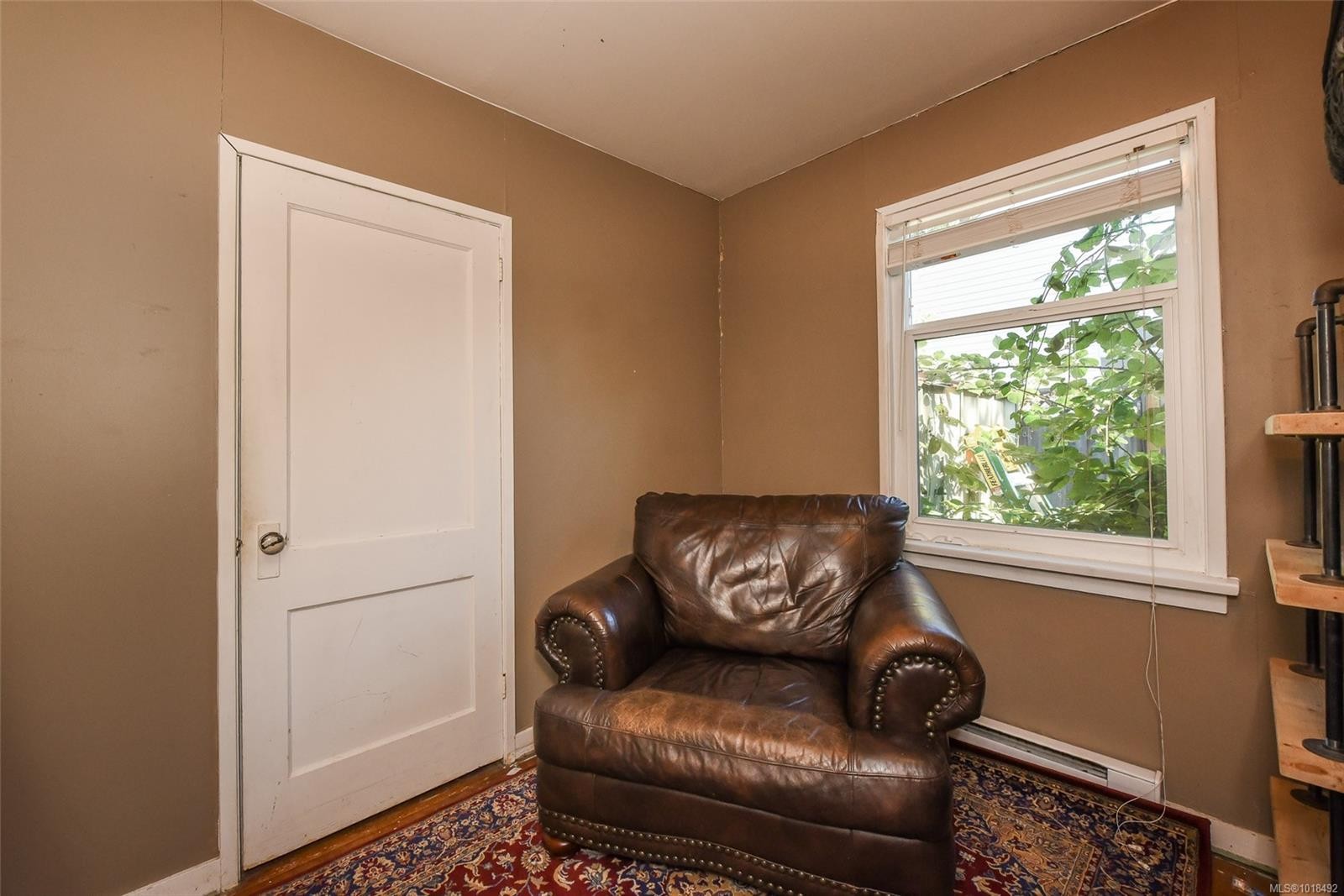 2767 Ulverston Ave, Cumberland, BC