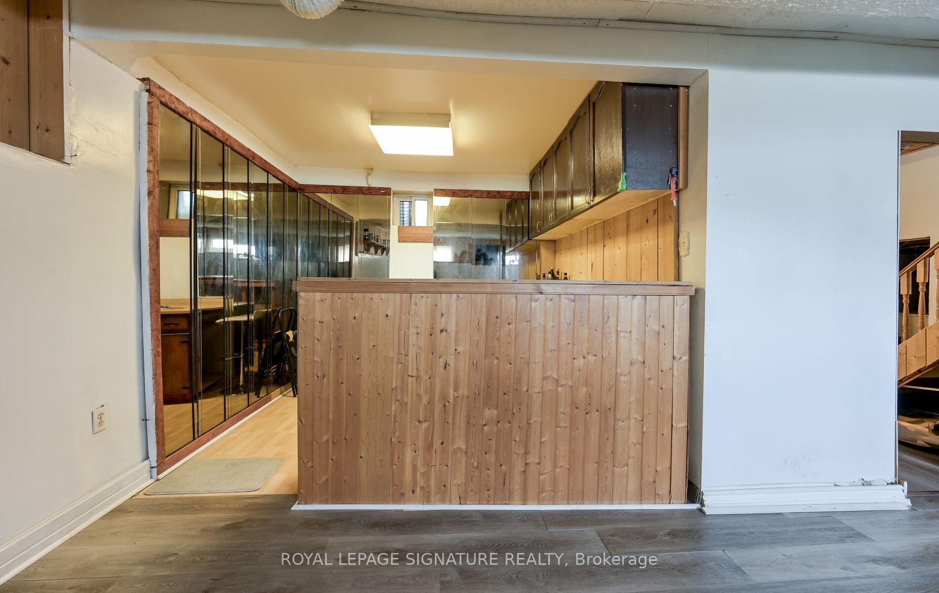 10 Heatherside Court, Brampton, ON - Indoor Photo Showing Other Room