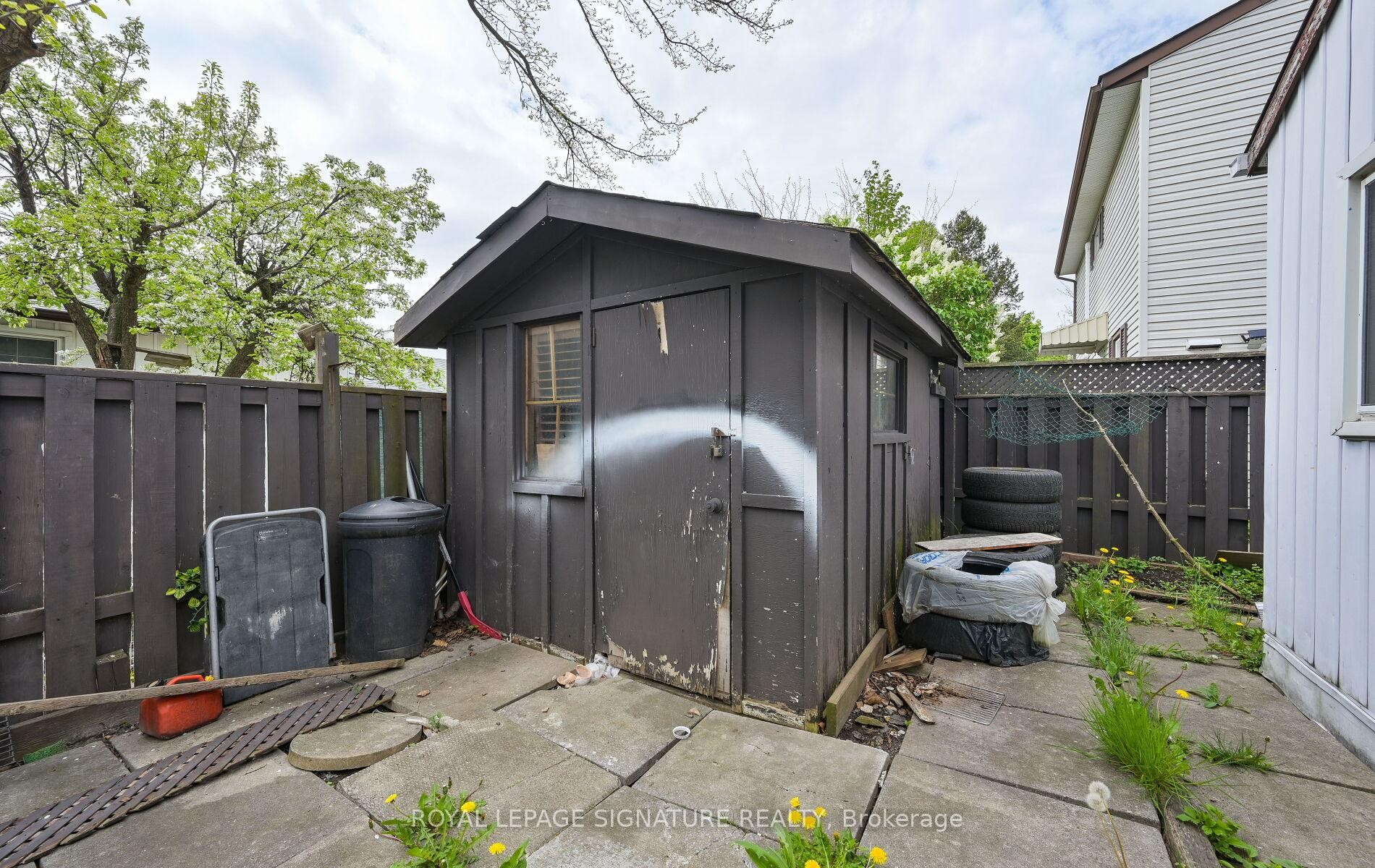 10 Heatherside Court, Brampton, ON - Outdoor With Exterior