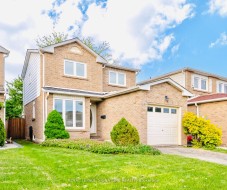 36 Denlow Drive Brampton, ON L6Y 2L4