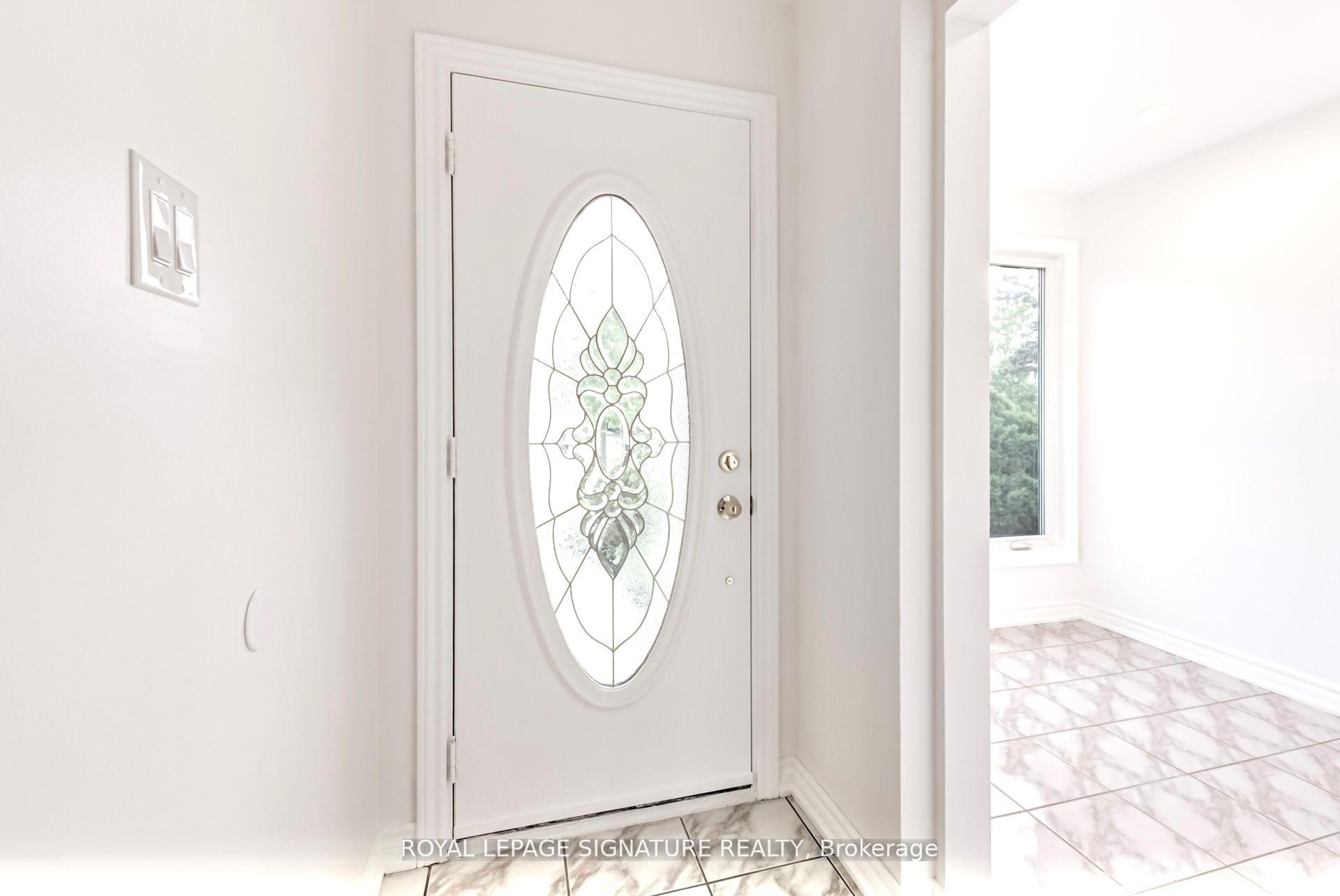 36 Denlow Drive, Brampton, ON - Indoor Photo Showing Other Room